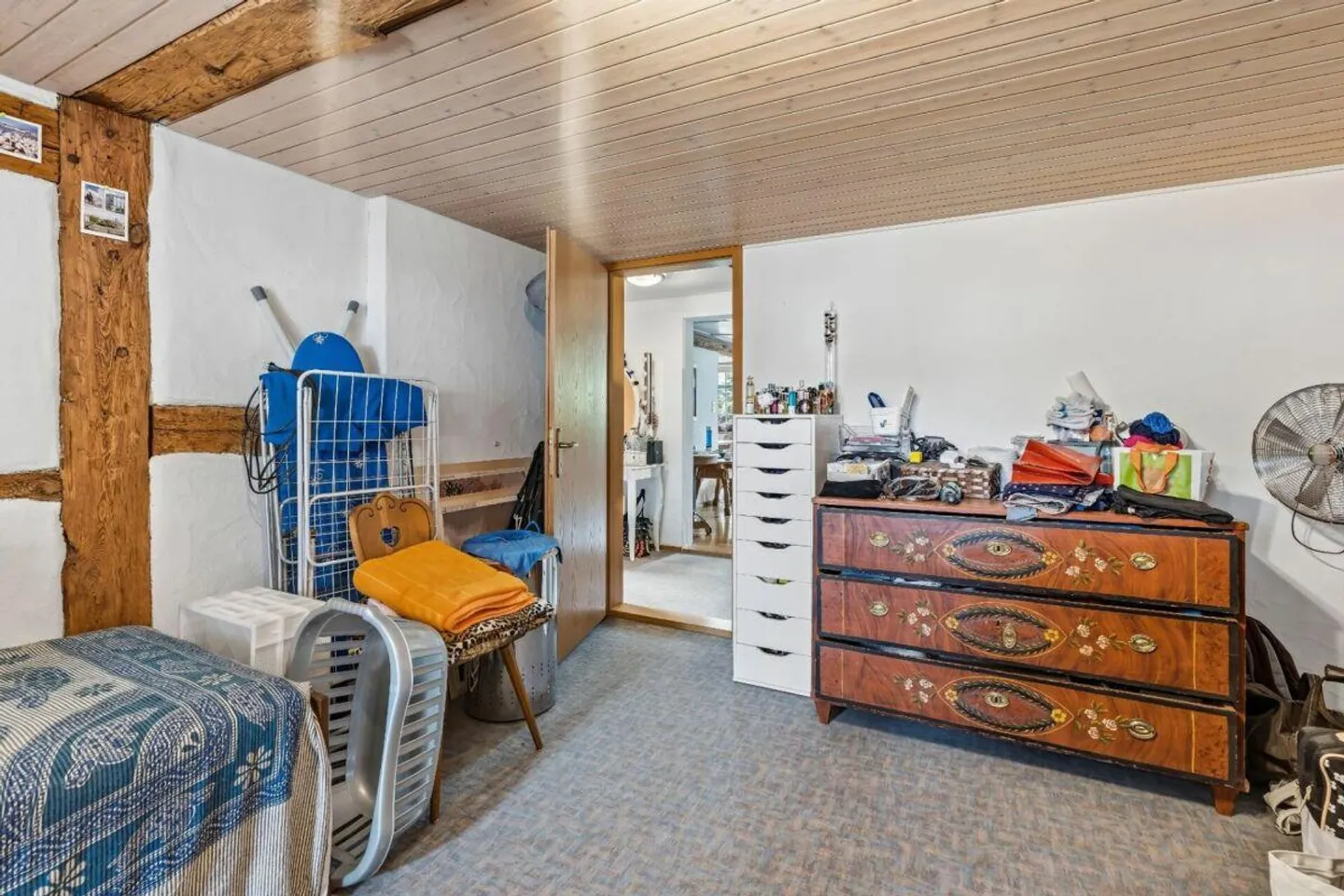Living in a historic timber-framed house - charming & spacious - Photo 6 of 28