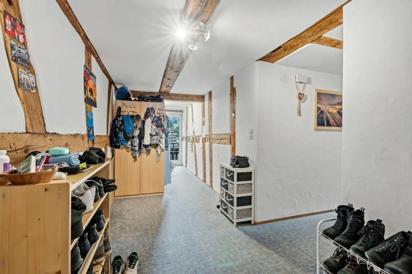 Living in a historic timber-framed house - charming & spacious - Photo 13 of 28