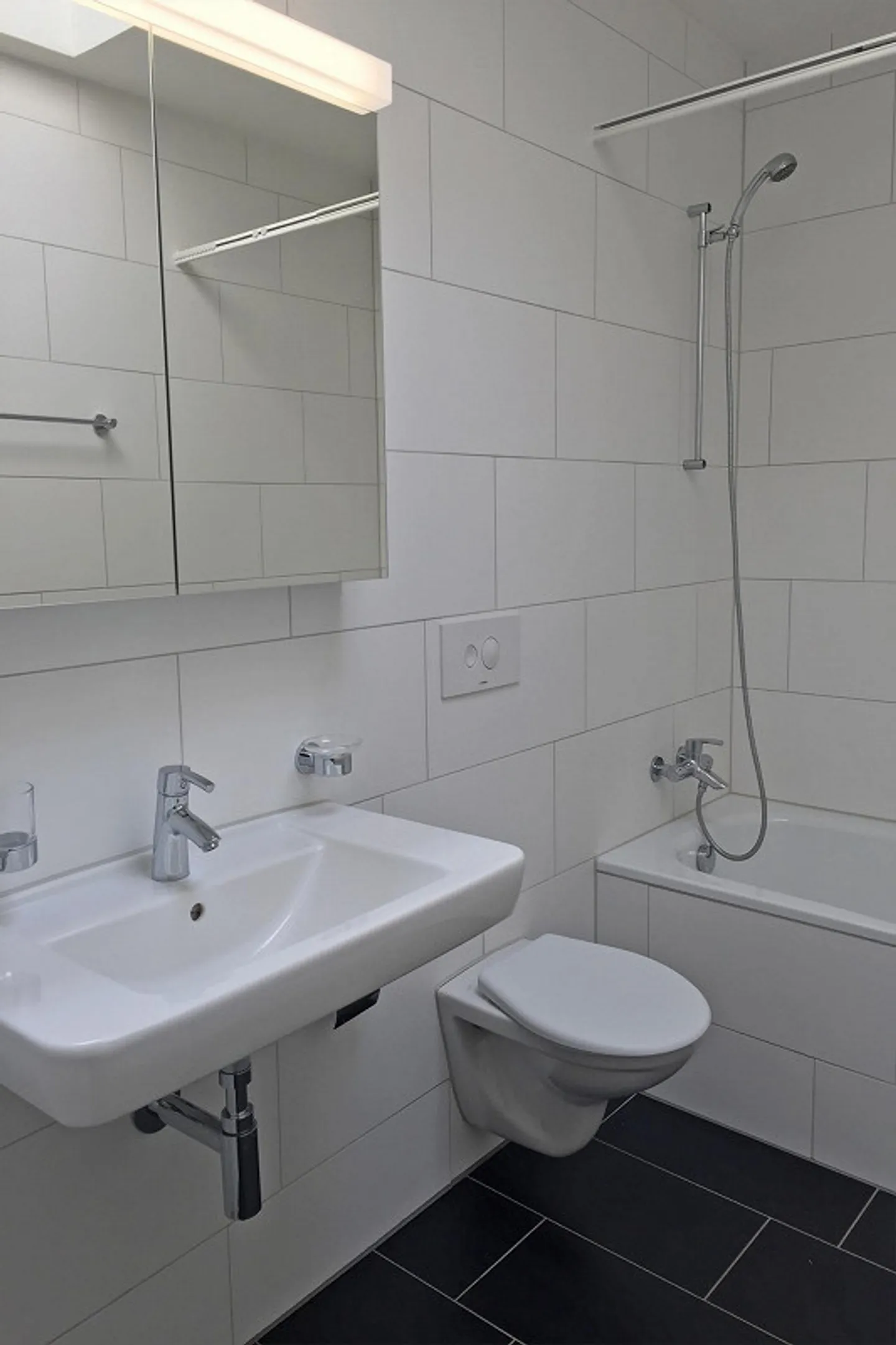 Wo Raum auf Stil trifft - Ihre 4.5-Zimmer-Erdgeschoss-Oase in Melli... - Photo 5 of 13