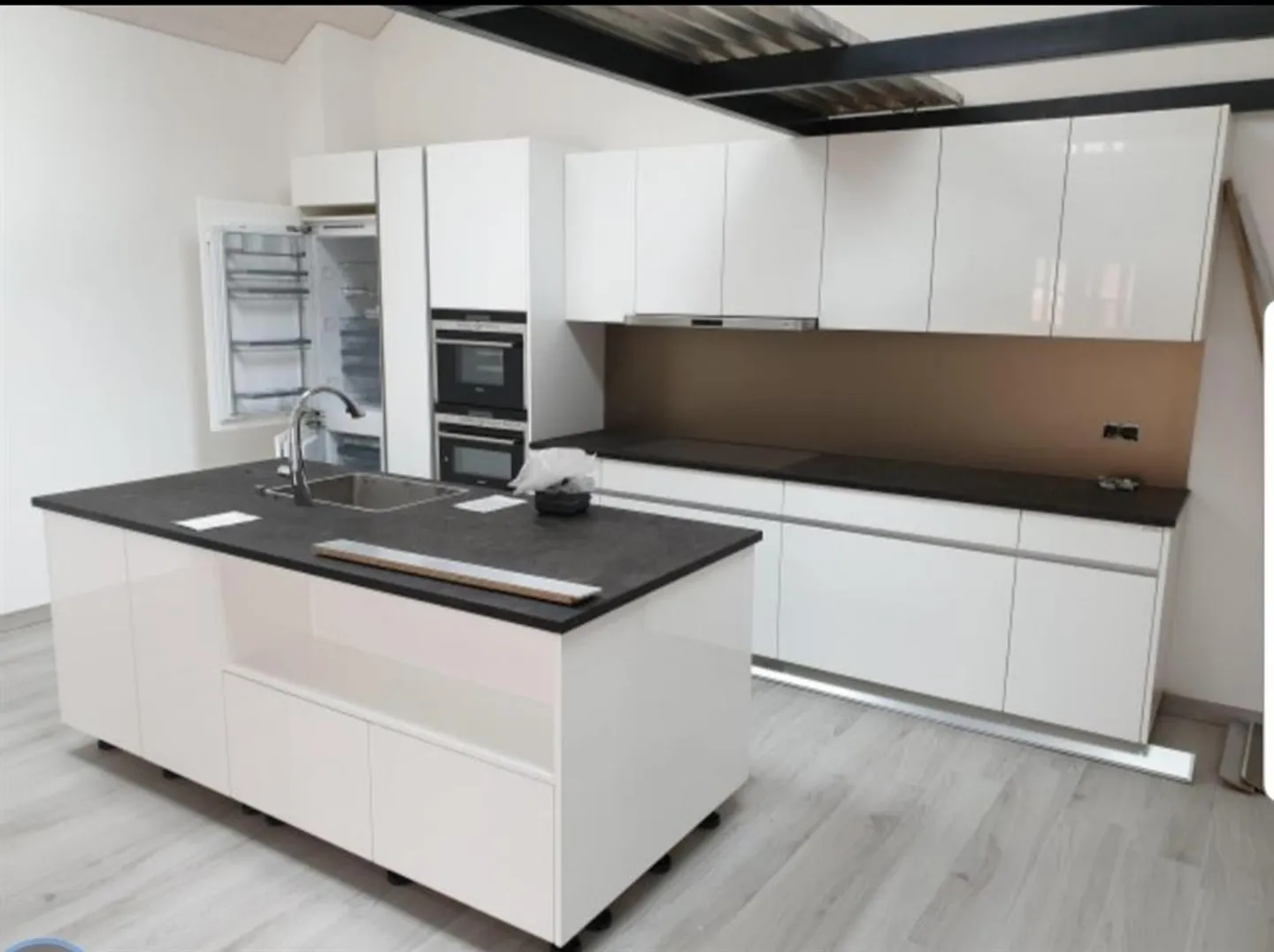 Appartement à louer - Photo 2 sur 12