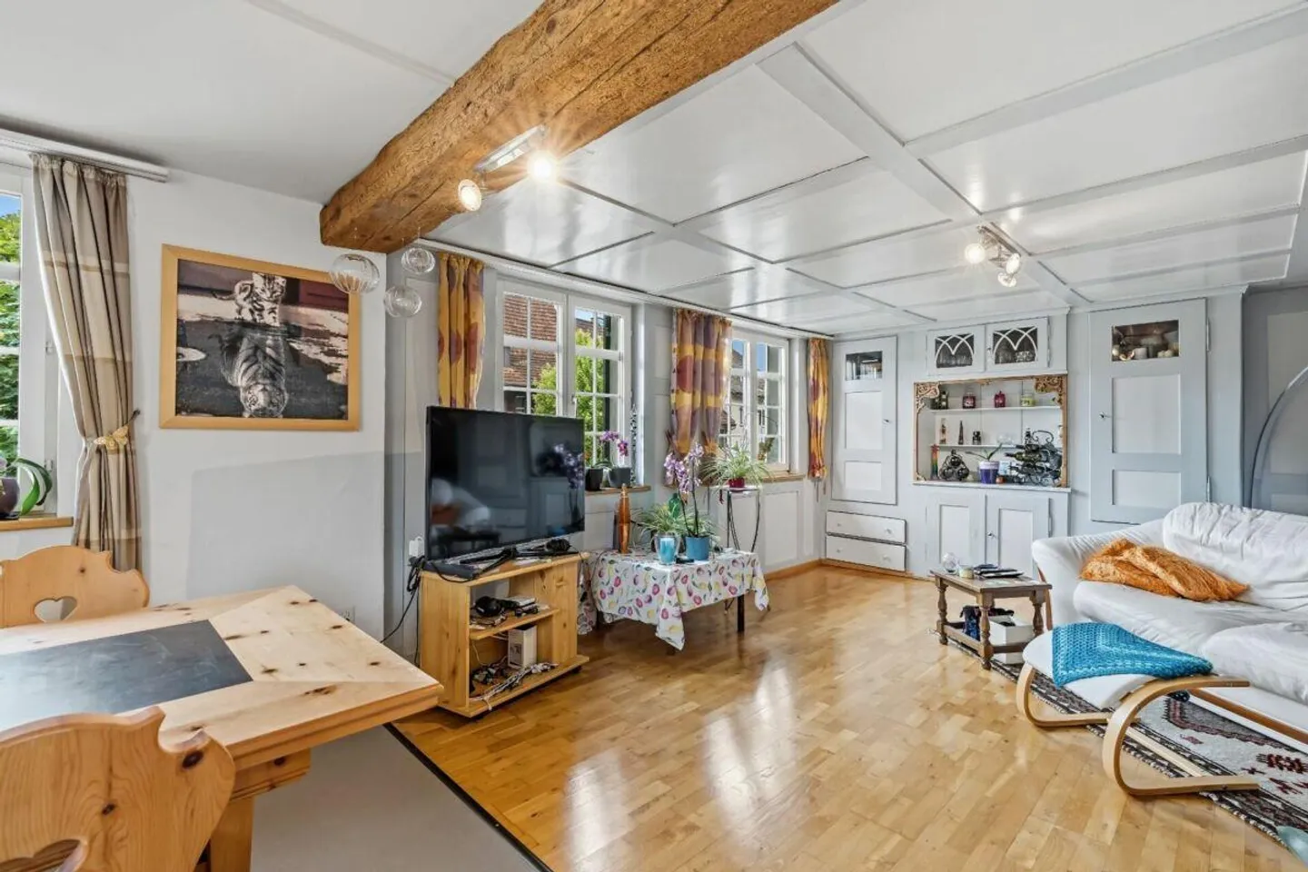 Living in a historic timber-framed house - charming & spacious - Photo 18 of 28