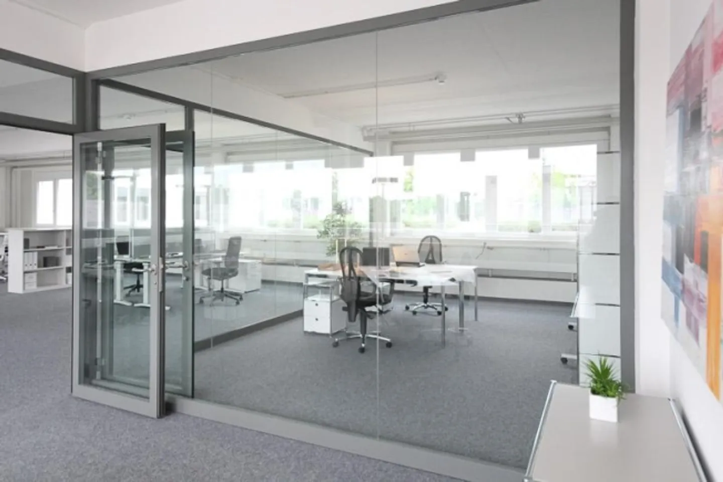 Bureau à louer - Photo 3 sur 6