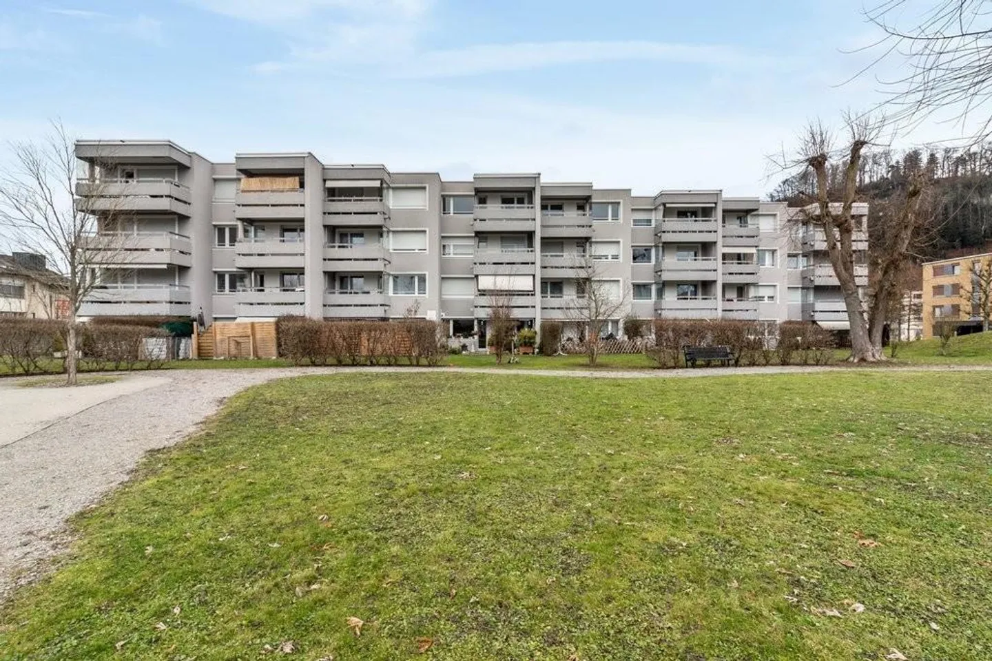 Appartamento spazioso in un'oasi residenziale verde e adatta ai bambini - Foto 1 di 8
