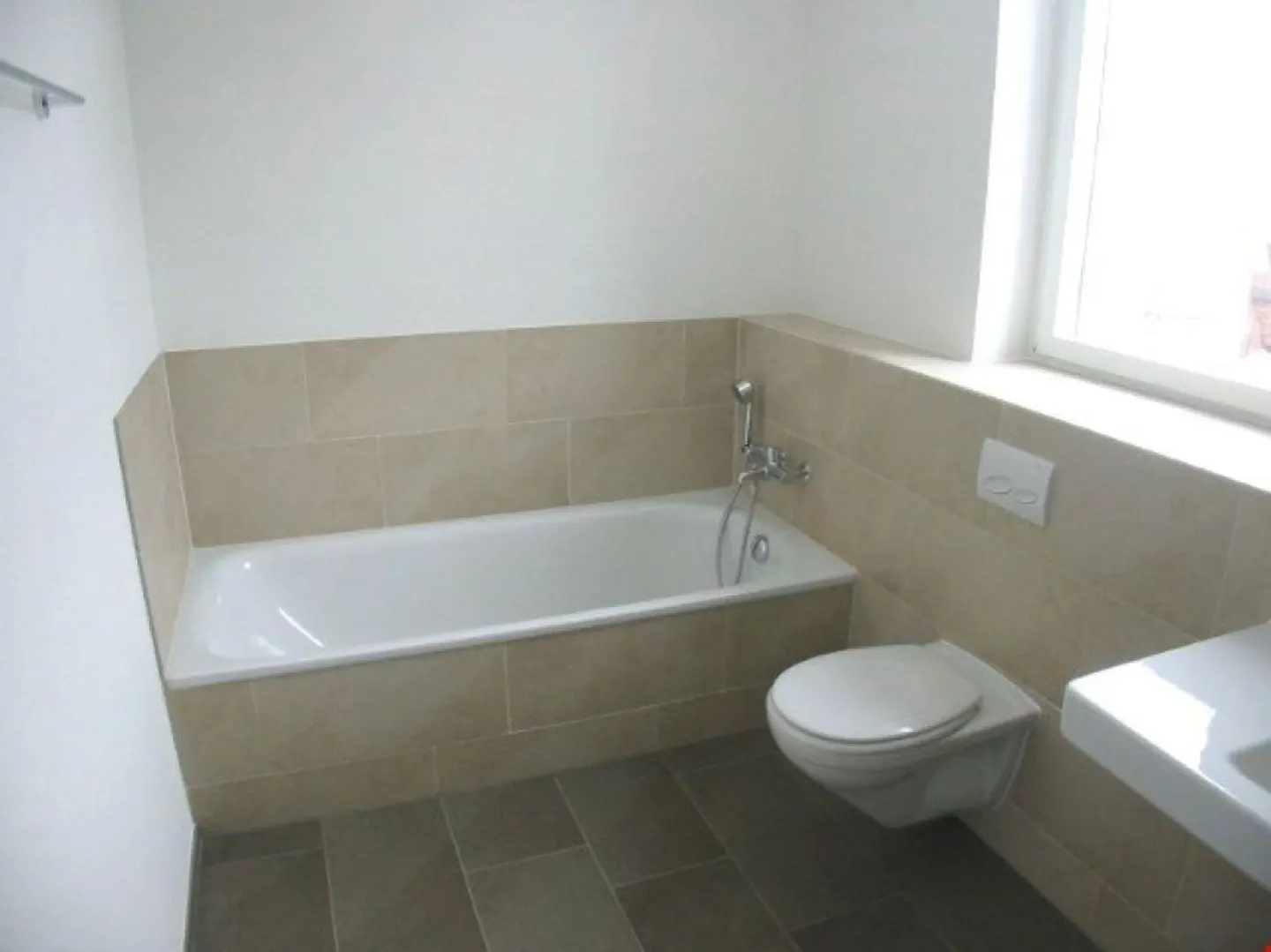 Grosszügige 4.5-Zimmerwohnung - Foto 5 von 9