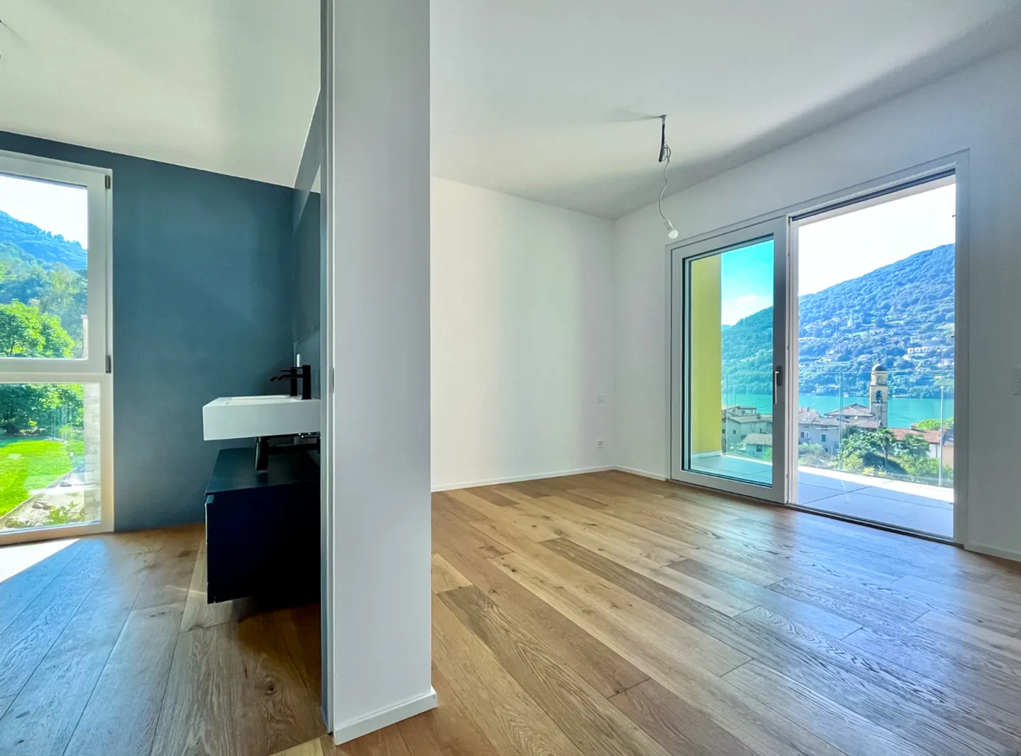 Dachgeschoss 4.5 Zimmer mit Terrassen und Seeblick in Brusino Arsizio - Foto 7 von 14