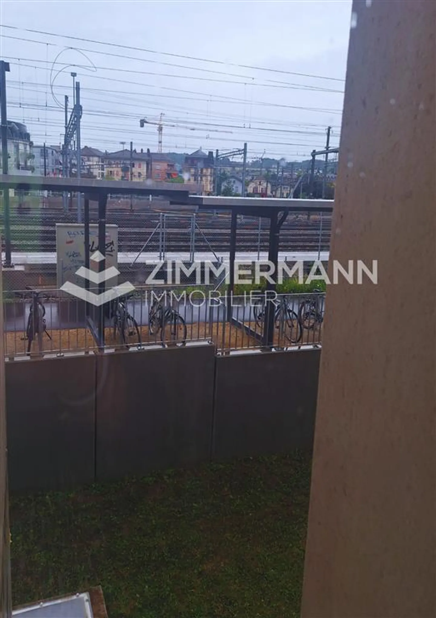 Offices,3,101 - Photo 2 of 11