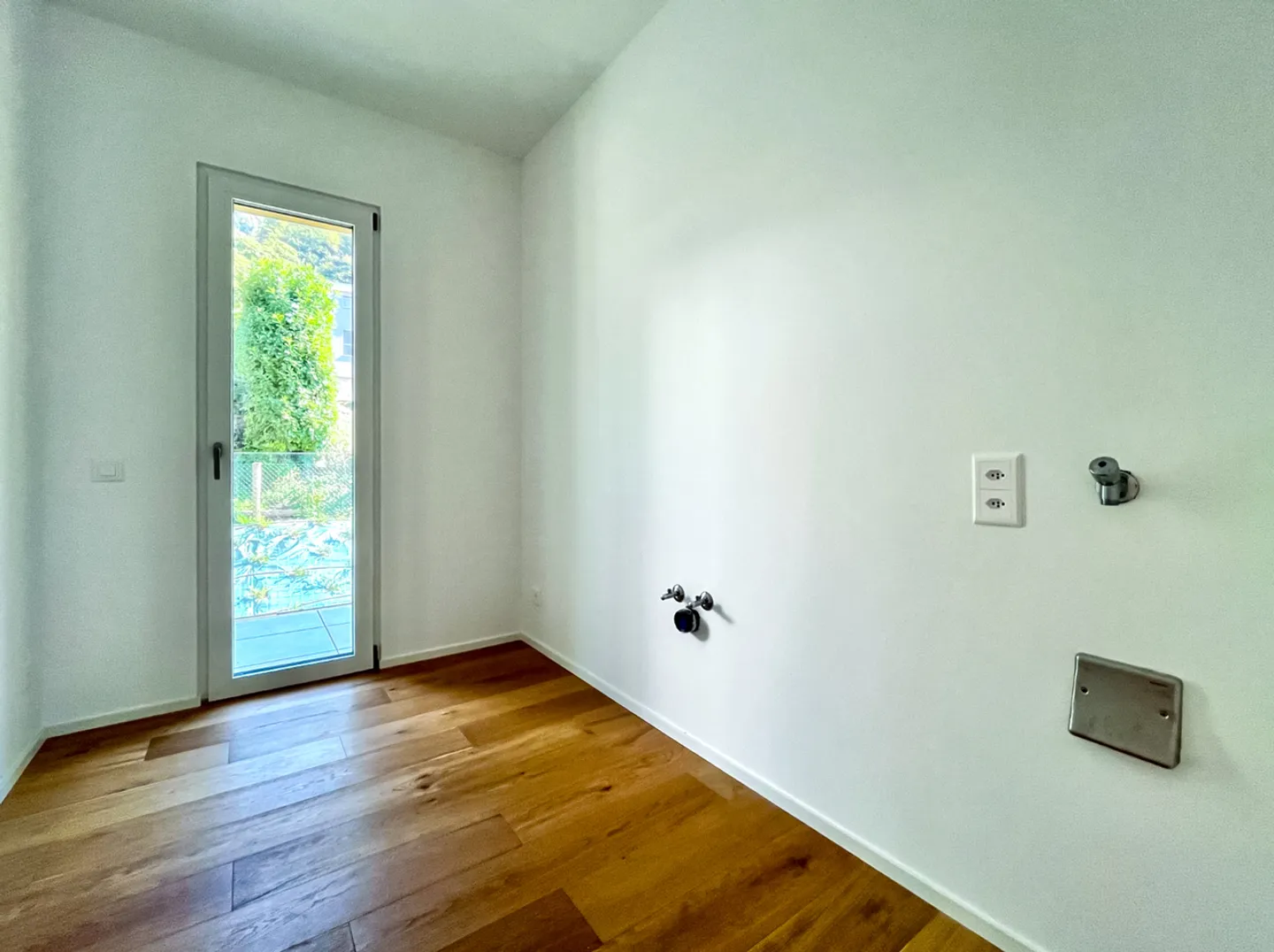 Dachgeschoss 4.5 Zimmer mit Terrassen und Seeblick in Brusino Arsizio - Foto 12 von 14