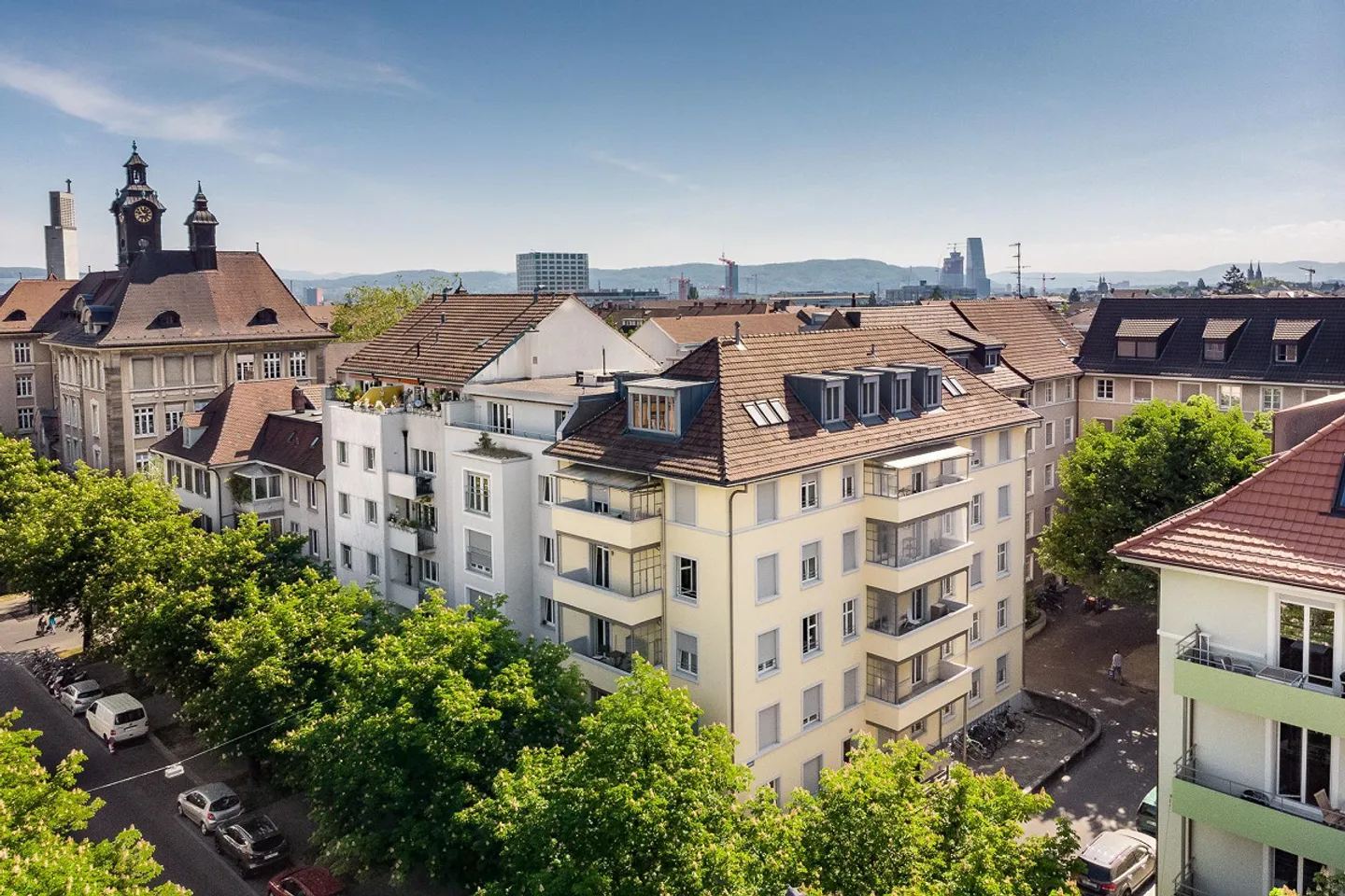 Light-flooded apartment in Basel - 1 month's rent free - Photo 1 of 5