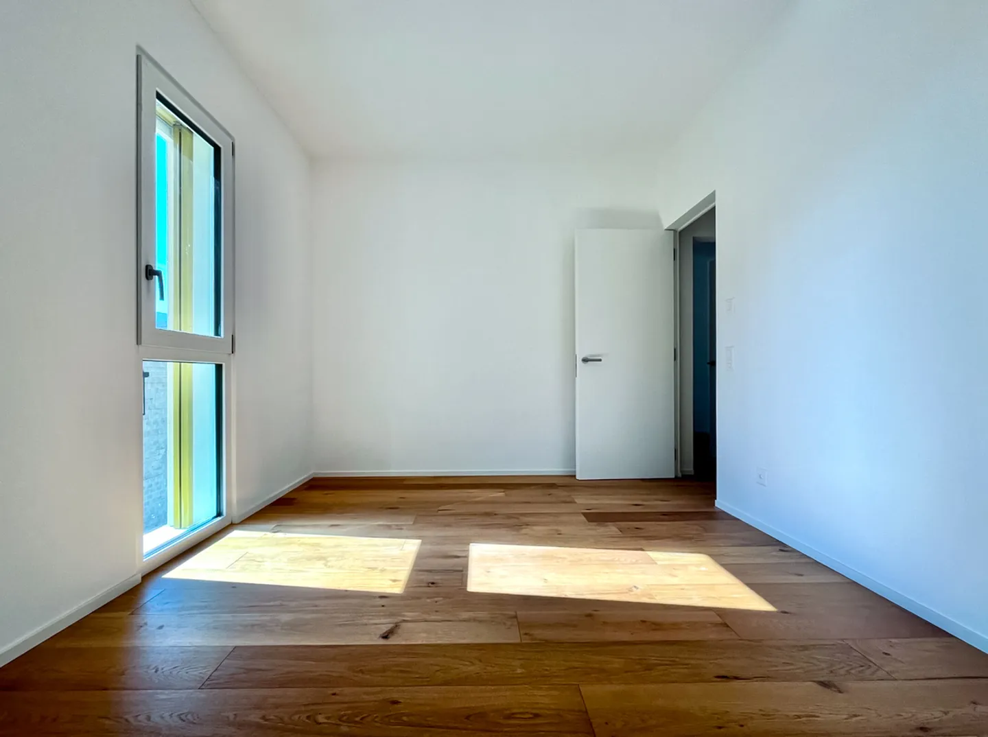 Dachgeschoss 4.5 Zimmer mit Terrassen und Seeblick in Brusino Arsizio - Foto 11 von 14