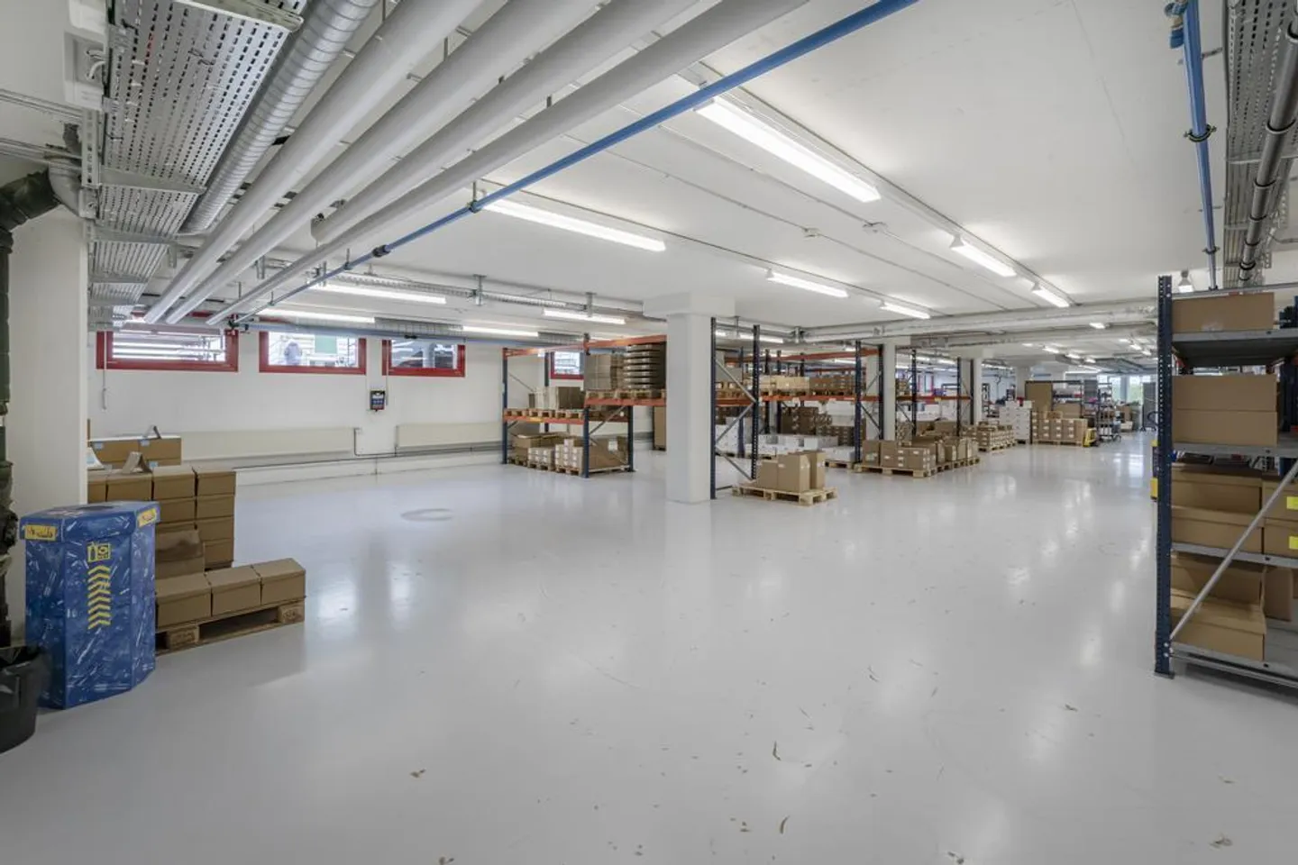 Büro- und Lagerfläche in Lyss - Foto 8 von 12