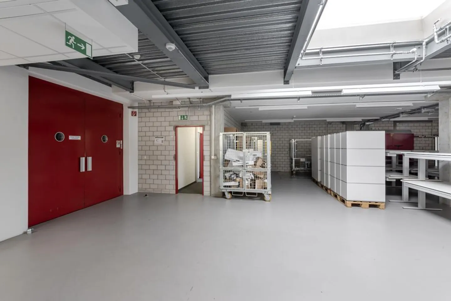 Büro- und Lagerfläche in Lyss - Foto 12 von 12