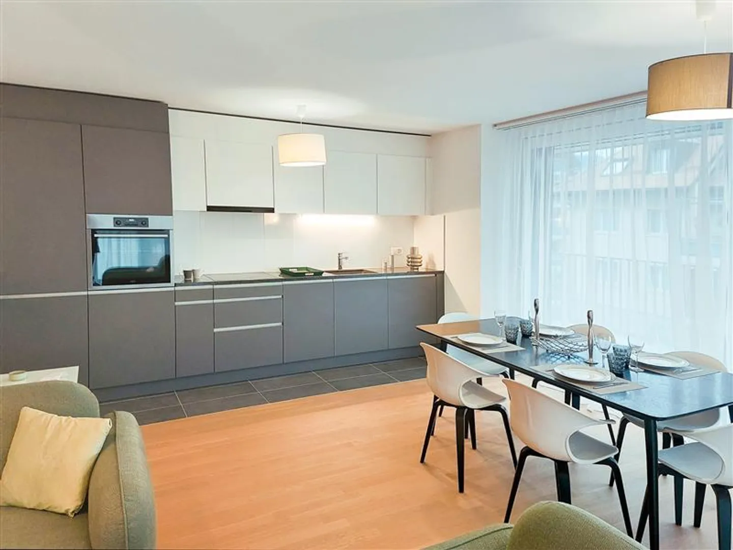 Wohnung mit 3.5 Zimmern im oberen Erdgeschoss - Photo 1 sur 7