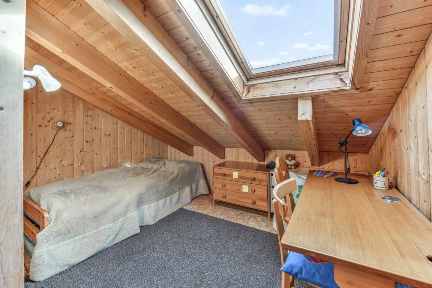 Your cozy home with charm, tranquility, and plenty of space for new living ideas... - Photo 28 of 30