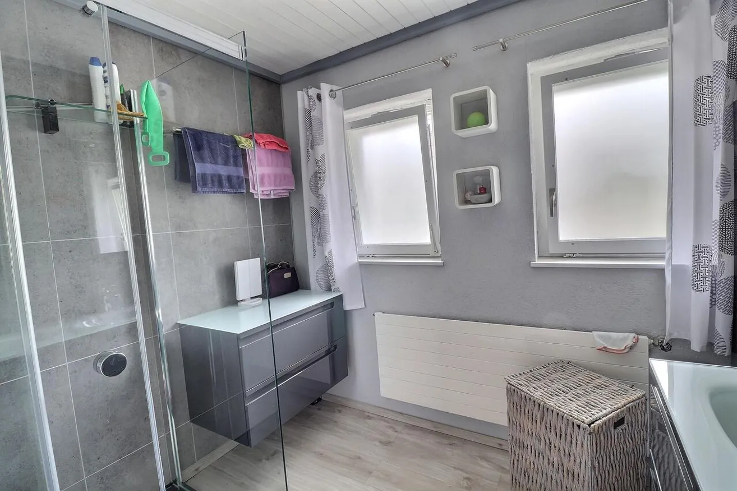 Magnifica casa con 2 appartamenti e piscina in affitto vitalizio occupato senza affitto - Foto 3 di 22