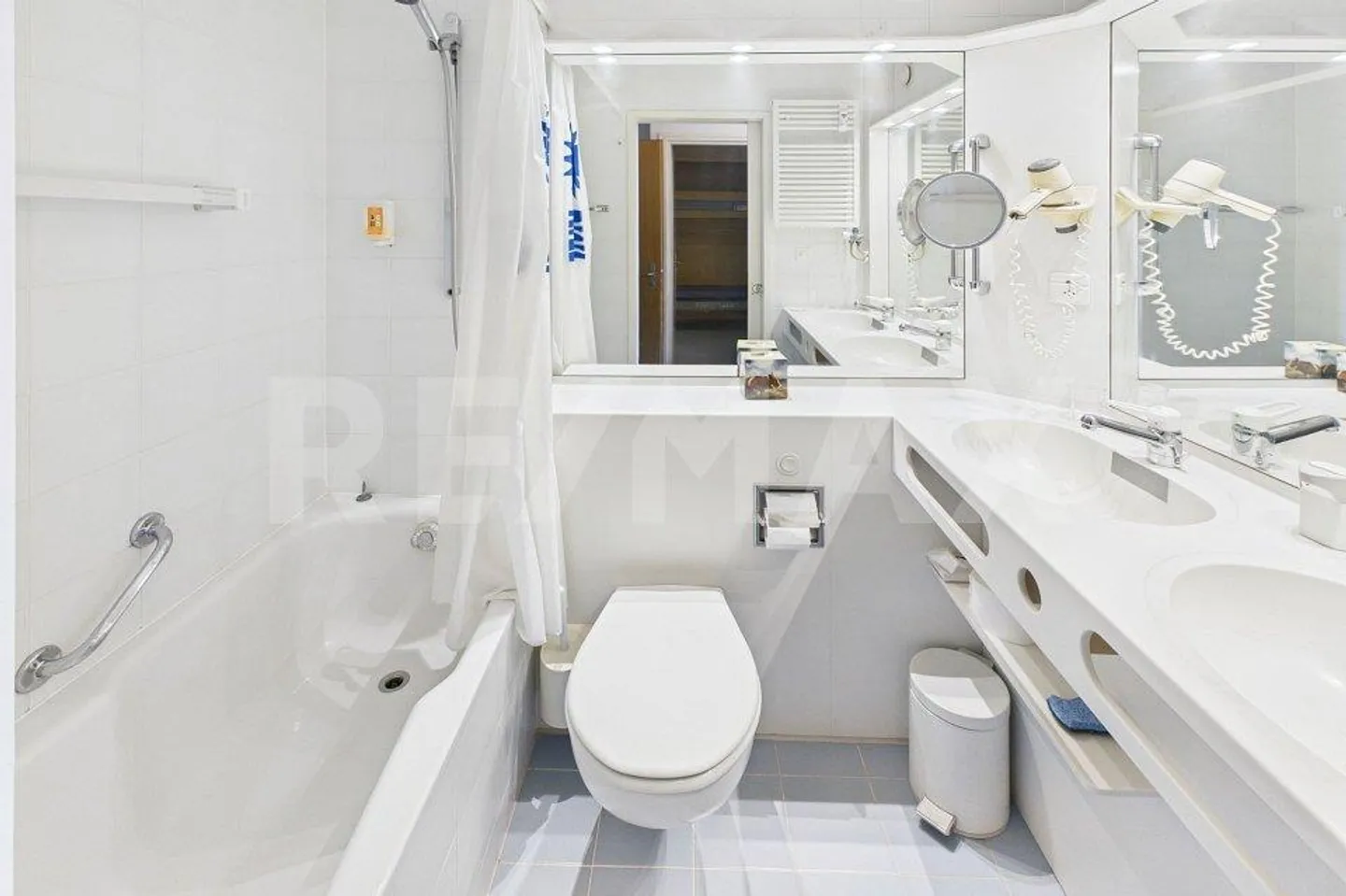 Vacances toute l'année, à deux pas de Lugano - 2.5 pièces avec vue ... - Photo 9 sur 12