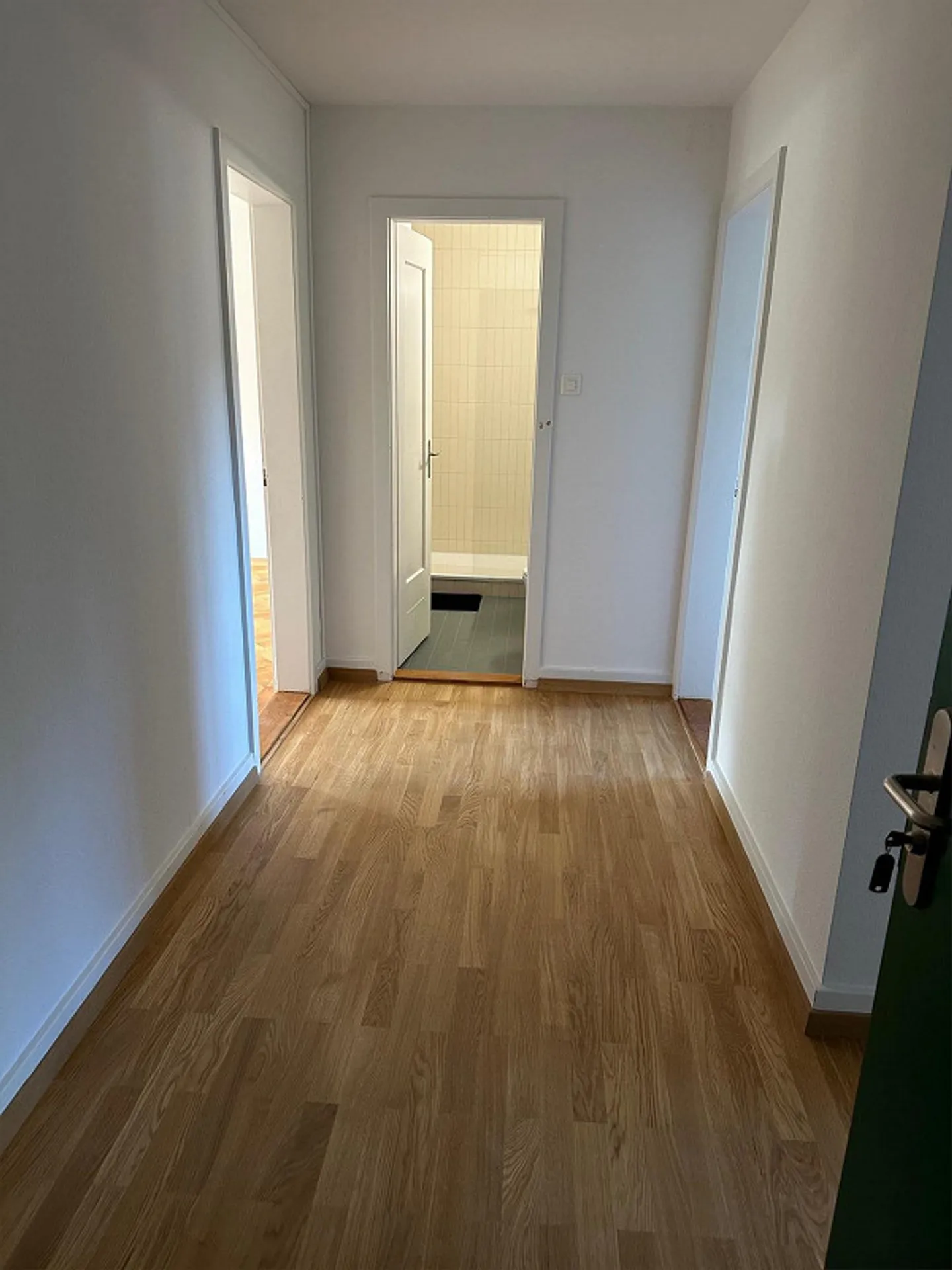 Appartamento affascinante con 2 camere in una posizione tranquilla a Berna - Foto 3 di 6