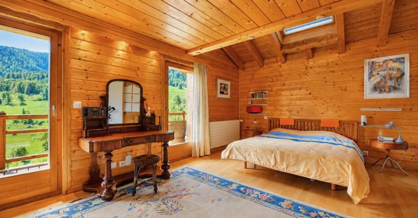 Exceptional chalet with wellness area and panoramic view with large apartment - Photo 9 of 11