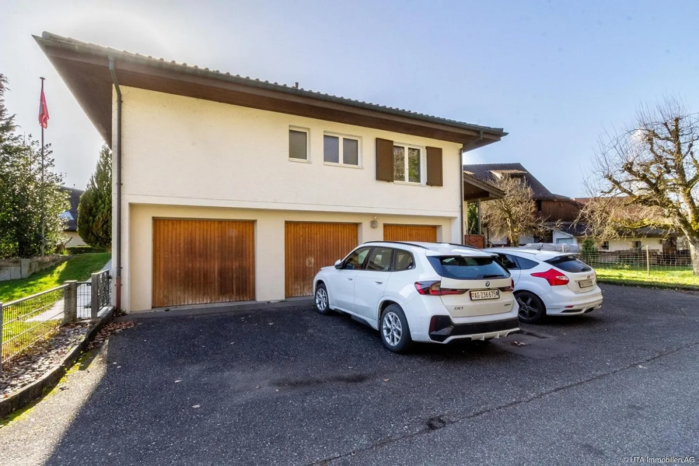 Charmantes Freistehendes Haus mit Garten - Foto 13 von 14