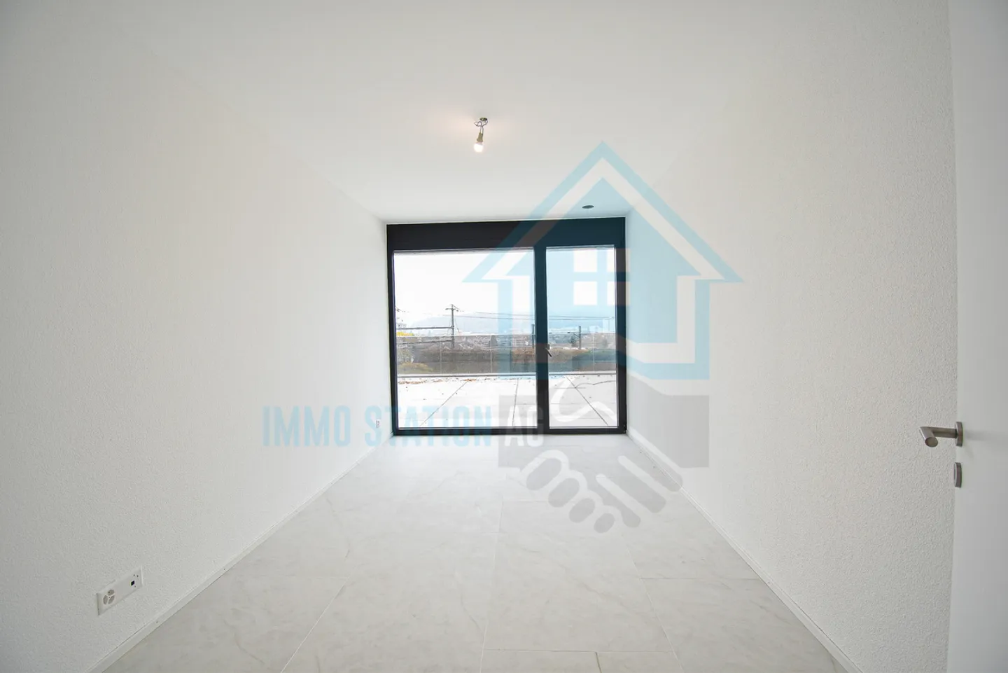 Exclusive New Build Terrace Apartment with Panoramic View & Highest Living Comfort - Photo 7 of 13