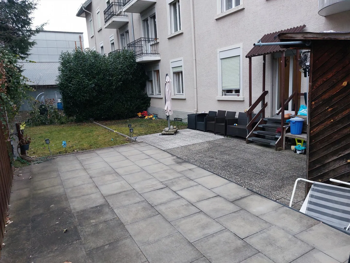 4.5 room apartment with large garden and garden house for free use - Photo 2 of 11