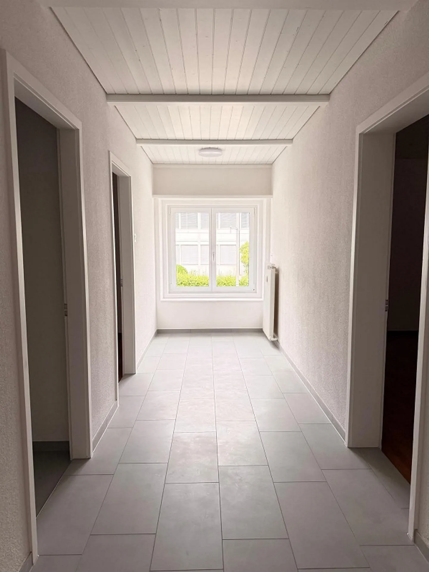Stylish Apartment in Zollikofen - Photo 3 of 5
