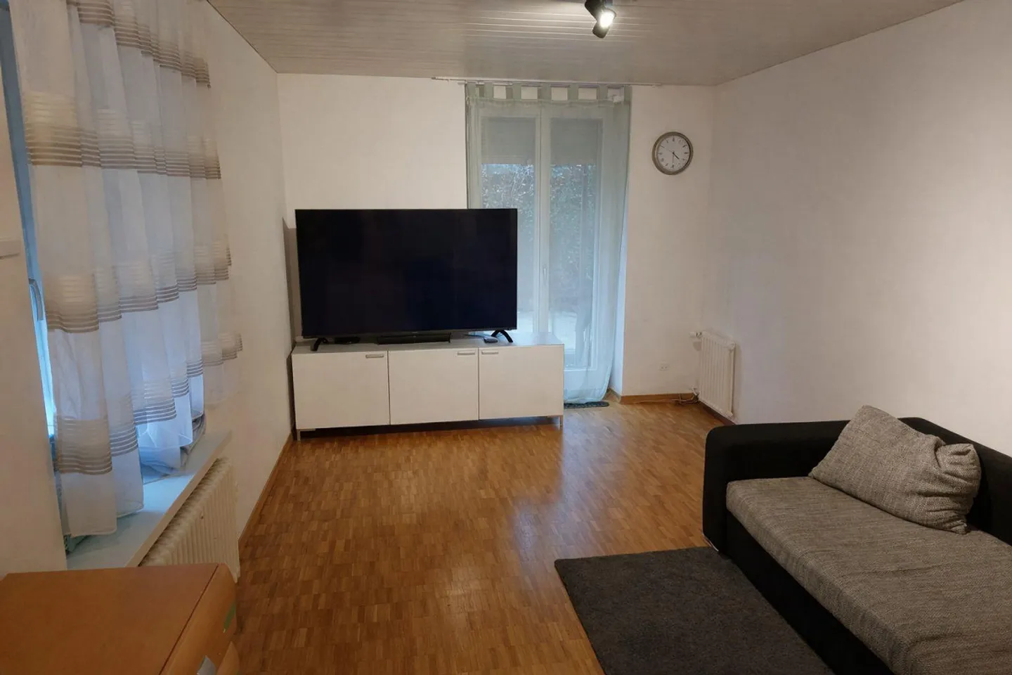 4.5 room apartment with large garden and garden house for free use - Photo 5 of 11