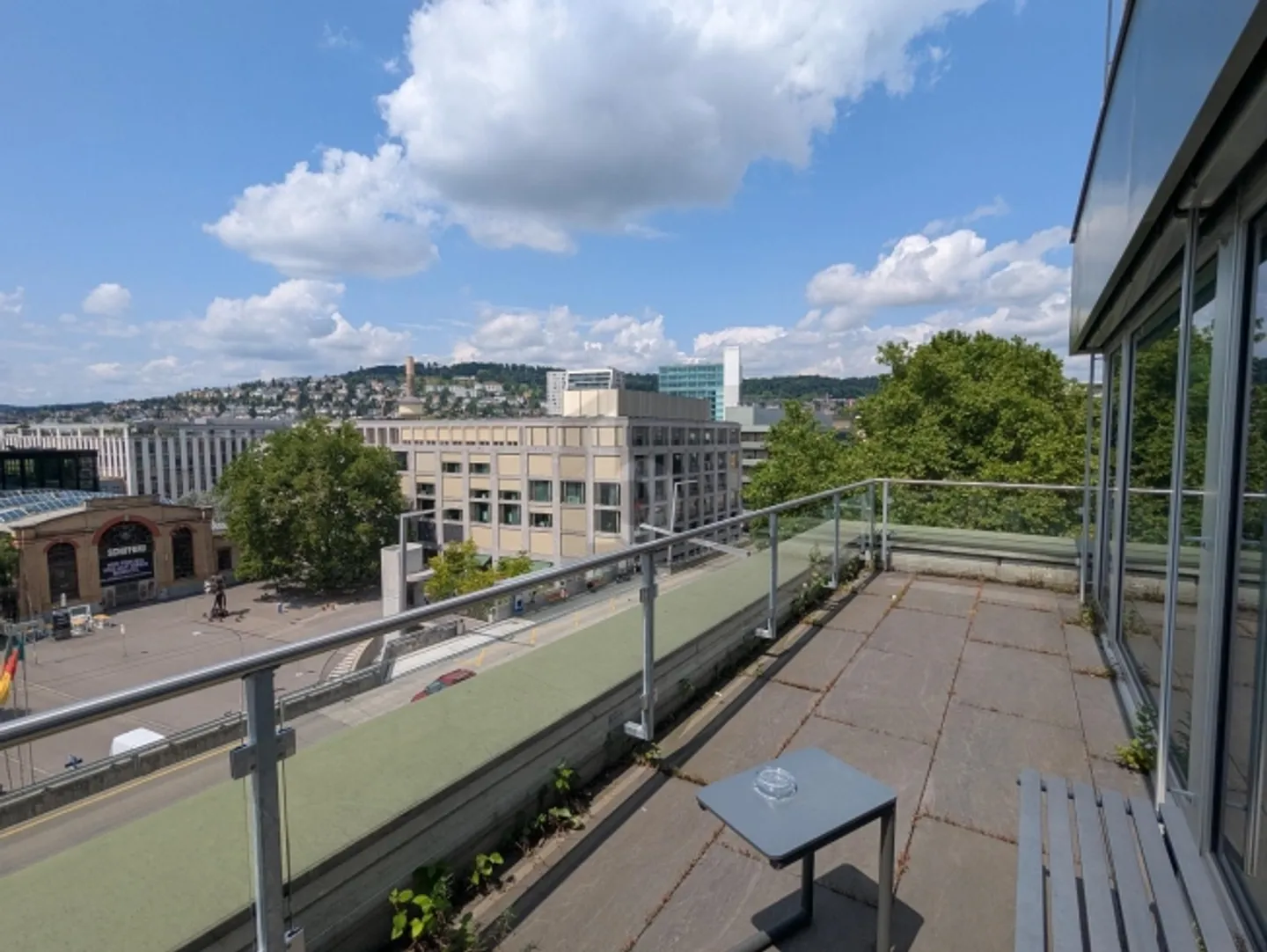 BRIGHT OFFICE FOR SUBLEASE NEAR SHIPBUILDING - Photo 1 of 6