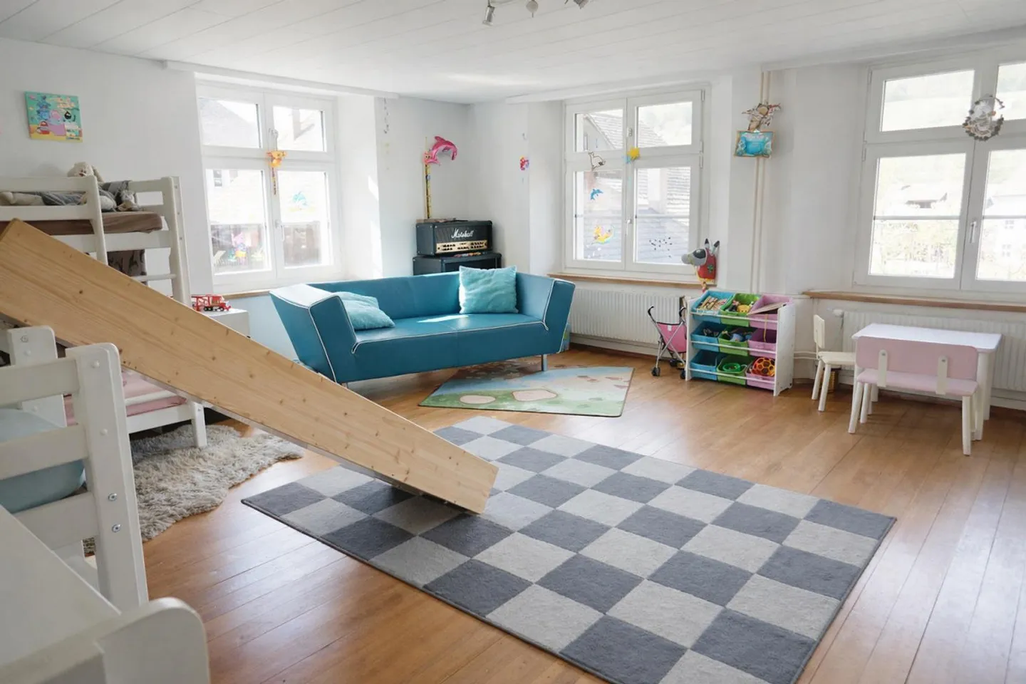 Detached house with potential for two residential units - Photo 13 of 20