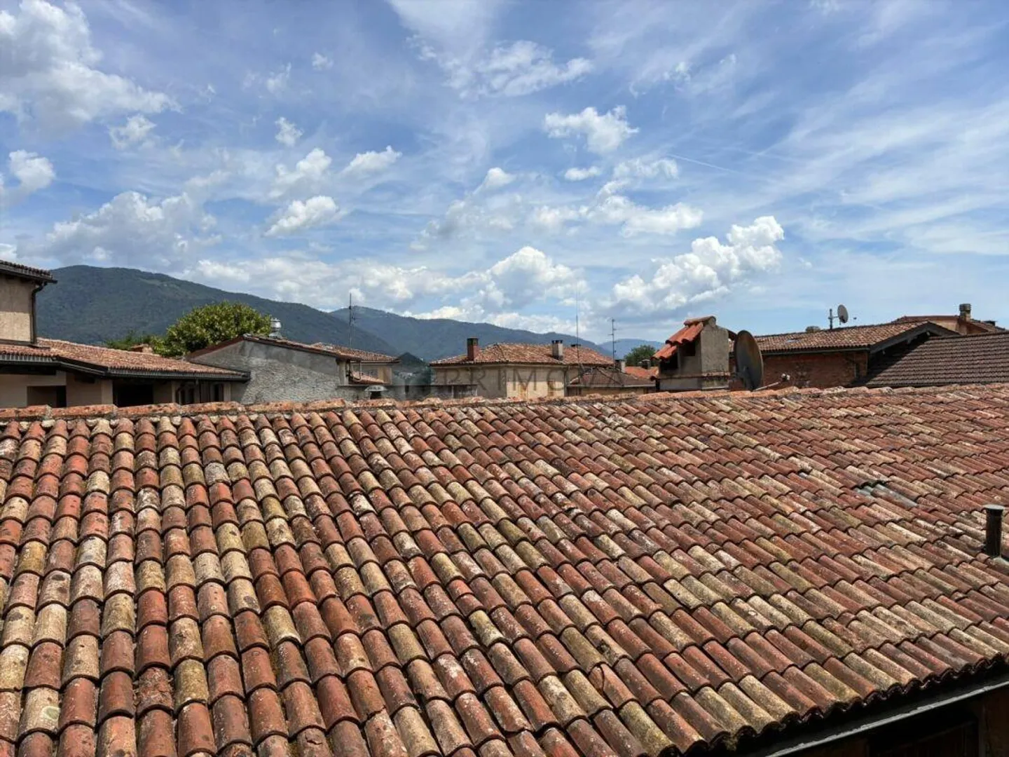 Historical charm seeks creative visionaries - Single-family house with idyllic courtyard in Ligornetto - Photo 15 of 16