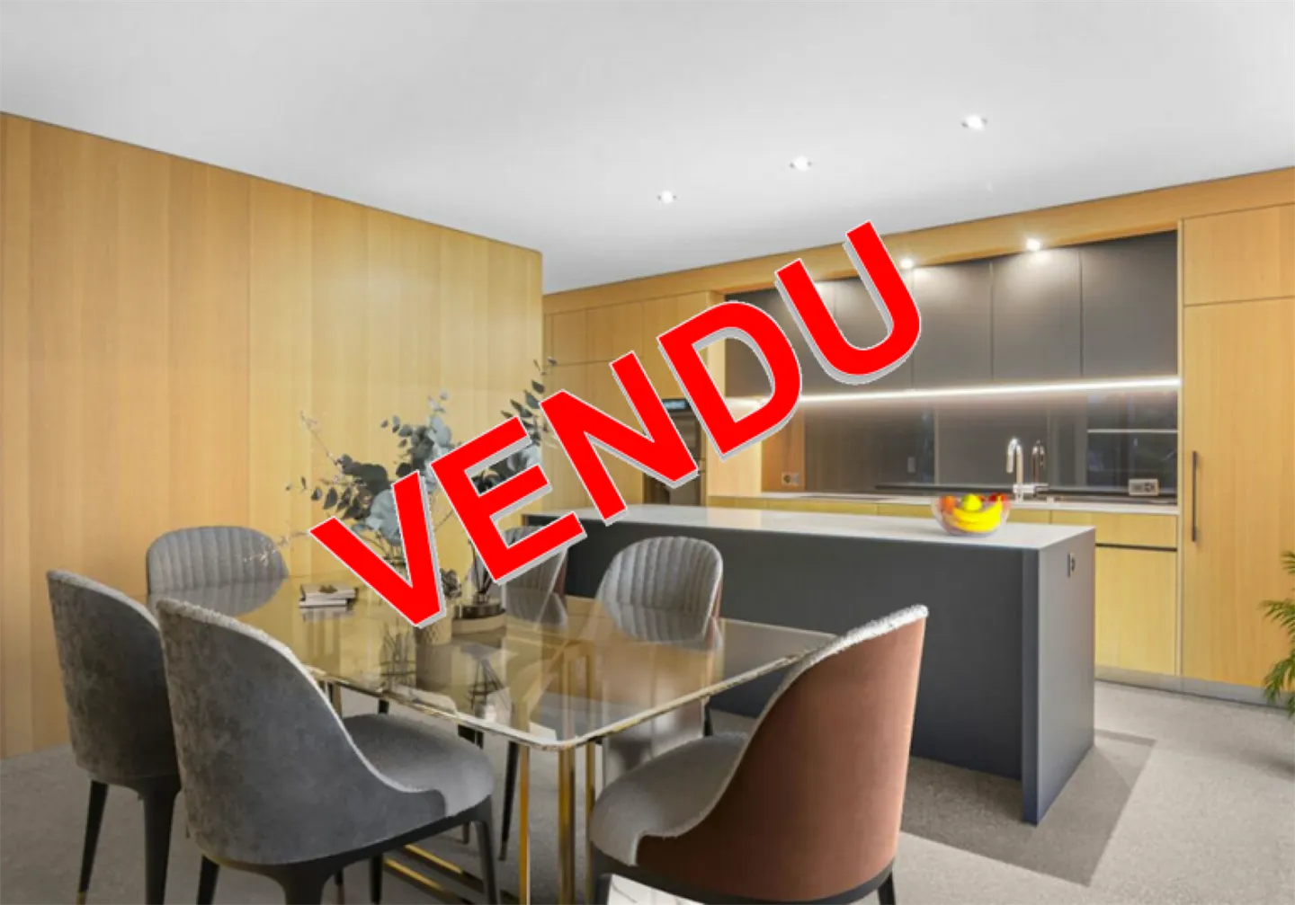 6-room apartment - Photo 1 of 13