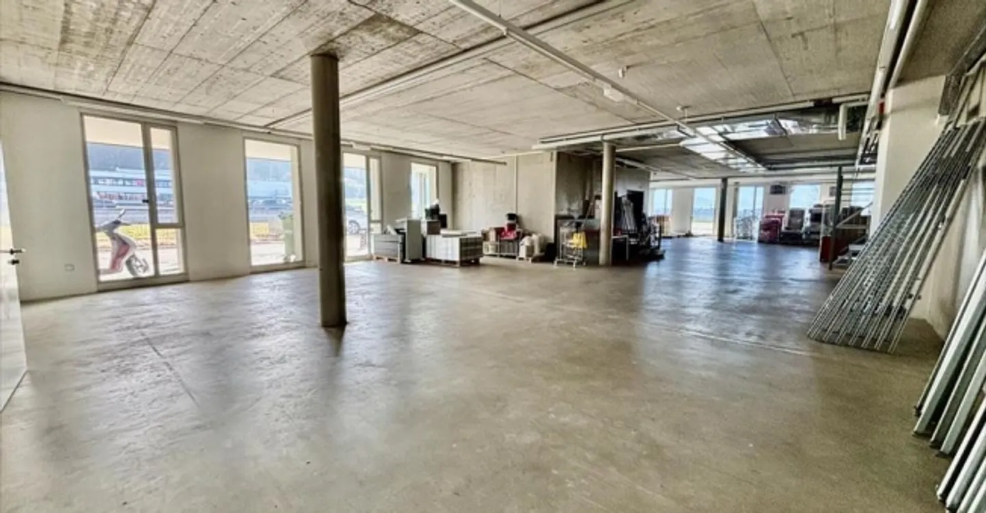 Deposito - Foto 2 di 8