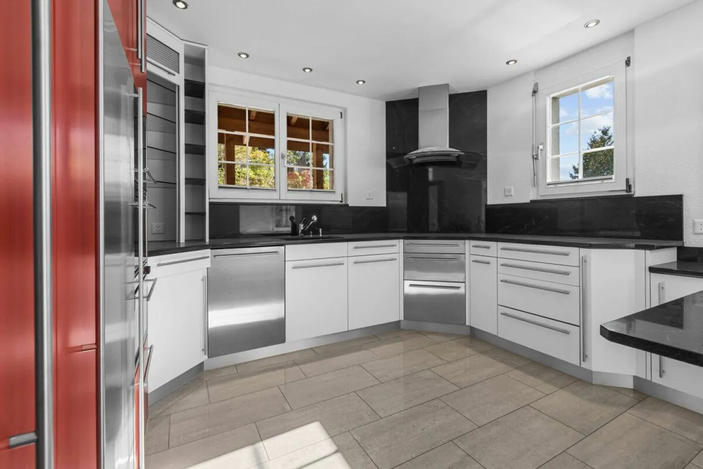 Maison individuelle à vendre - Photo 3 sur 9