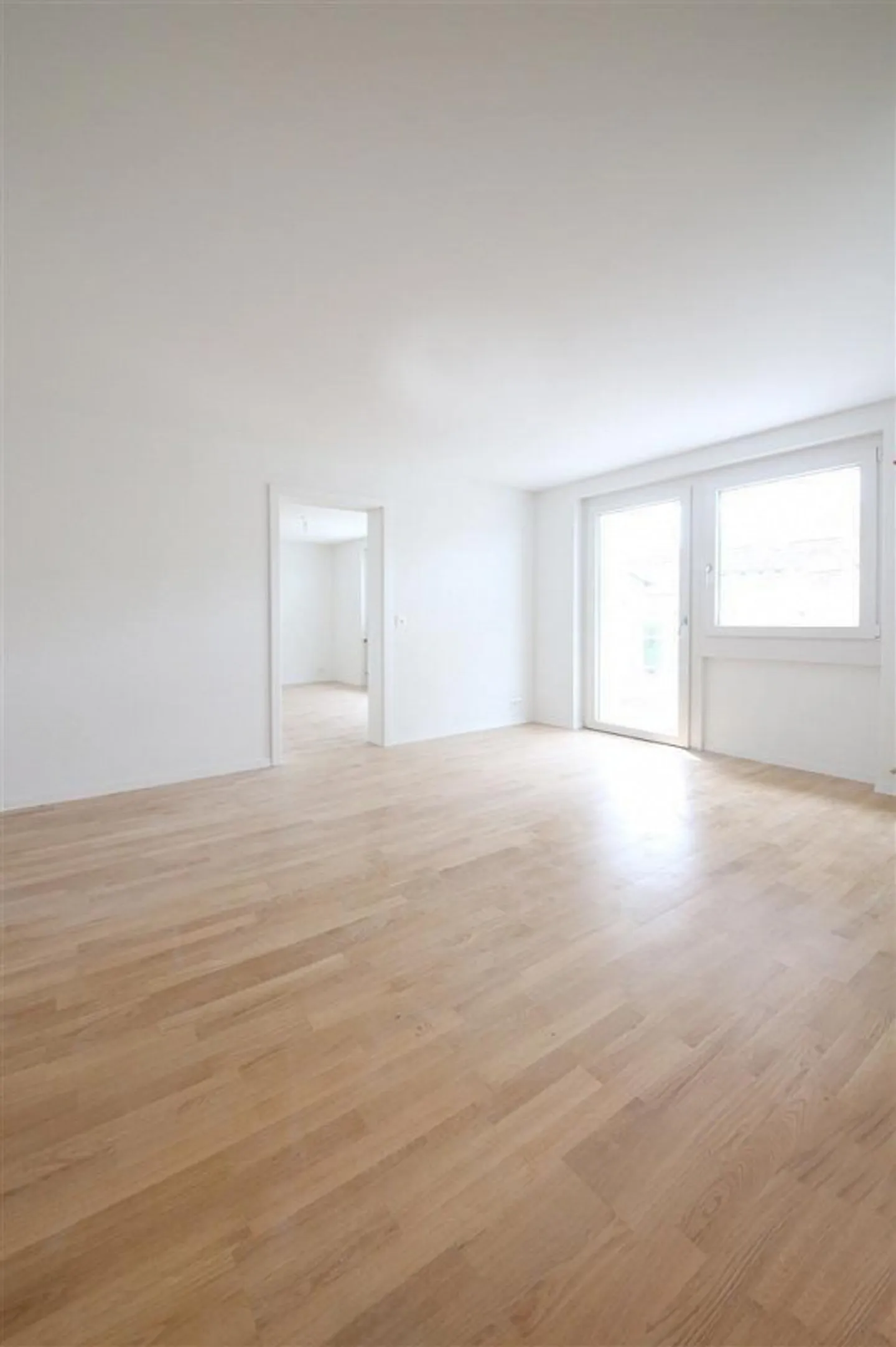 Appartement moderne dans un emplacement calme dans le quartier 6 - Photo 4 sur 5