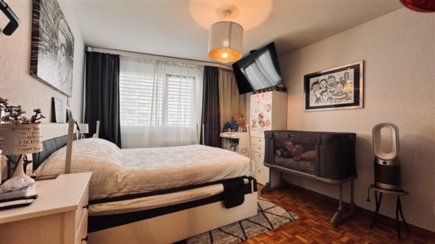 Appartement 4 pièces, 83 m², avec vue dégagée et récemment rénové - Photo 4 sur 7