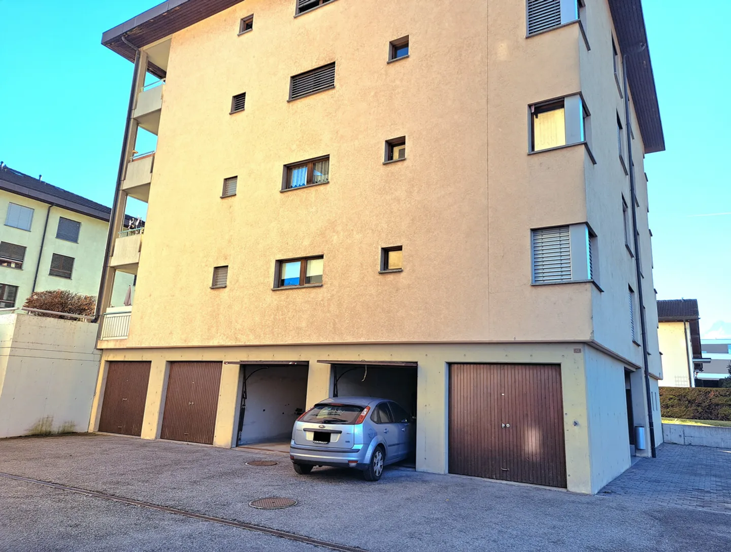 Sion | Garagebox - Foto 1 di 2