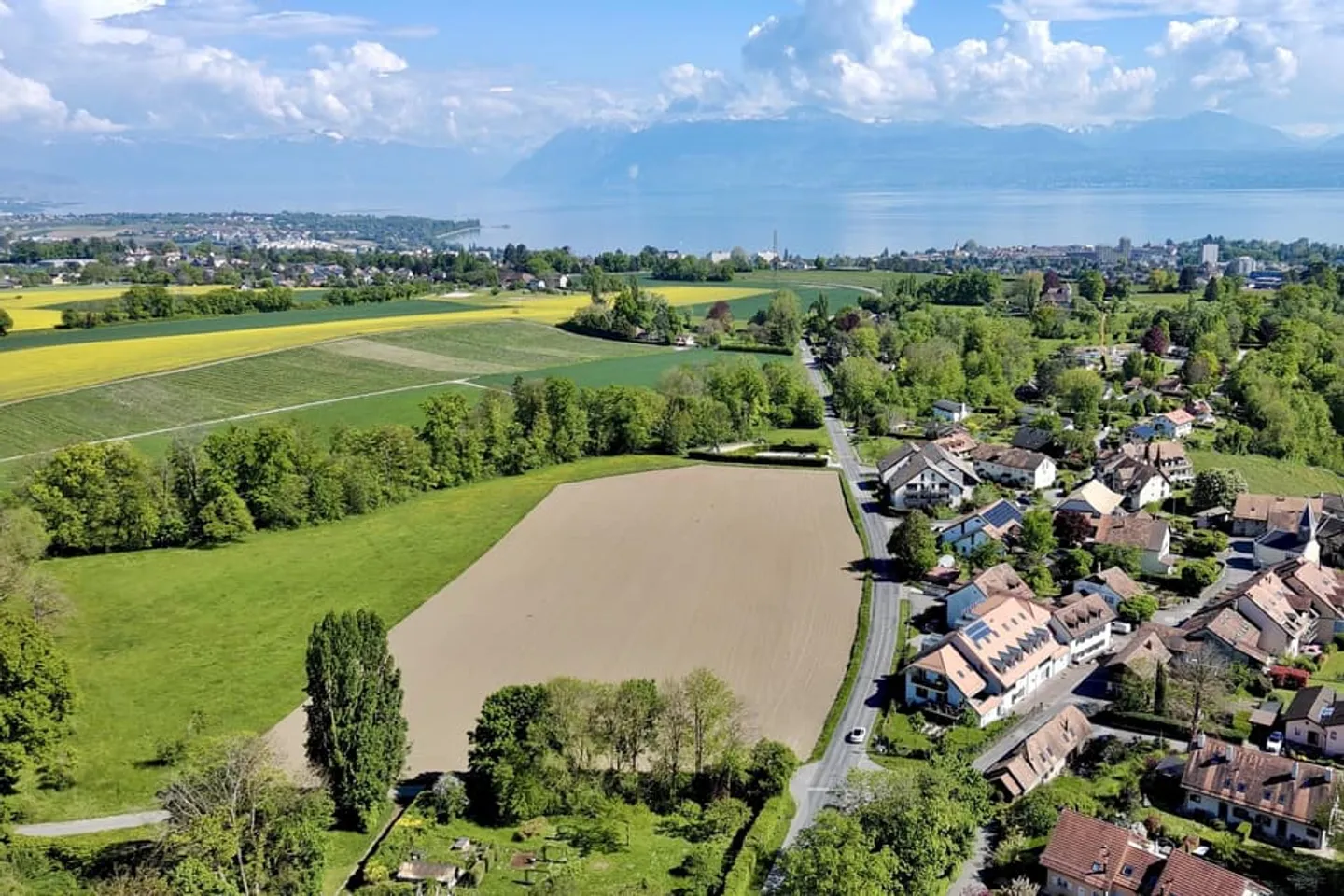 Leben zwischen modernem Komfort und Natur? Atypisches Duplex 5 Minuten von Morges - Foto 1 von 13
