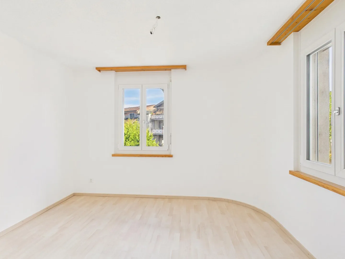 Appartamento di 4,5 stanze appena ristrutturato a Flawil - Foto 8 di 14