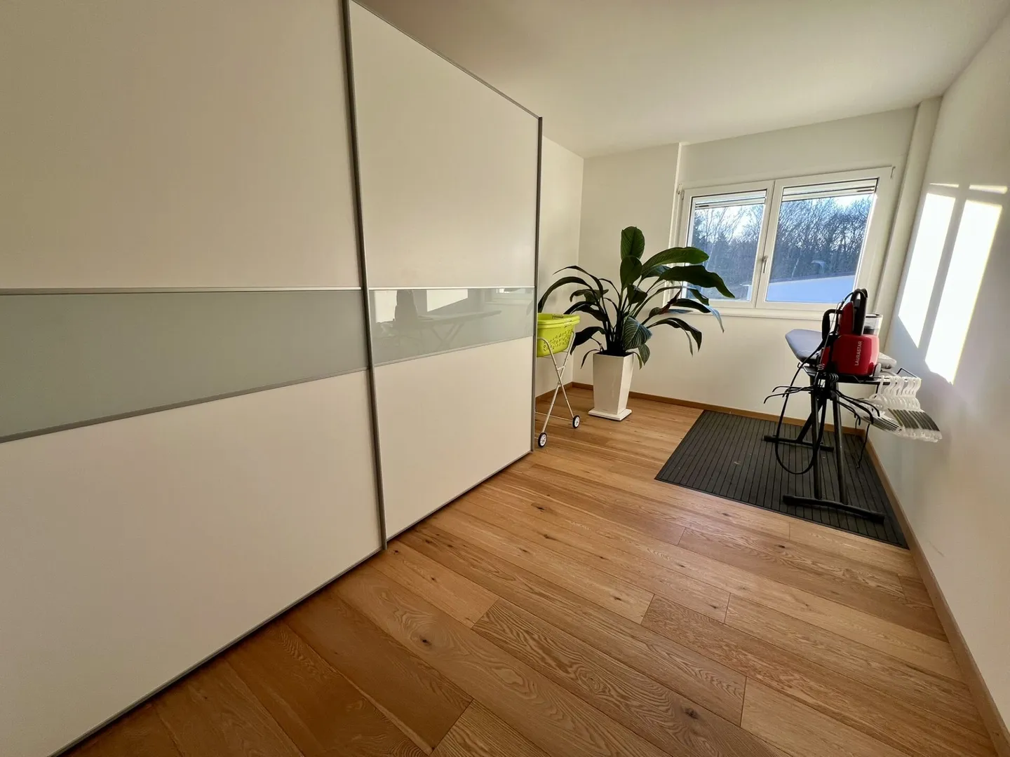 Superbe villa jumelée de 5.5 pièces à Portalban - Photo 5 of 12