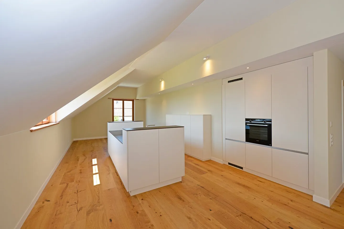 High-quality 3.5 room maisonette apartment (100m²+) in Bassersdorf - Photo 4 of 13