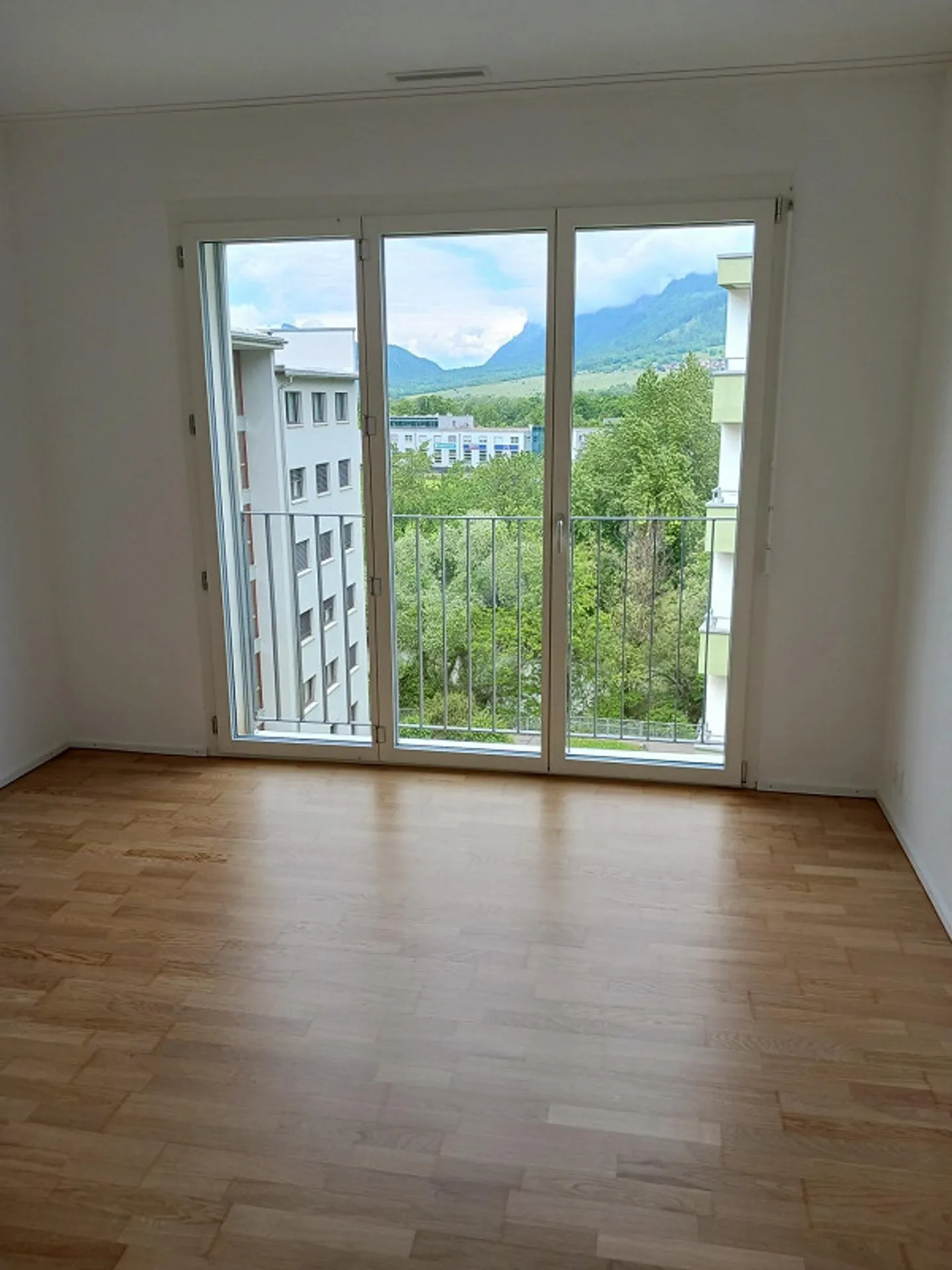 Vie moderne et belle - Photo 7 sur 8