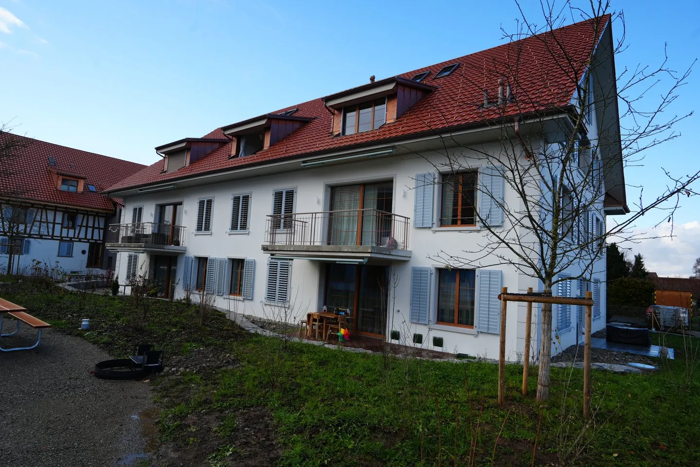 High-quality 3.5 room maisonette apartment (100m²+) in Bassersdorf - Photo 1 of 13