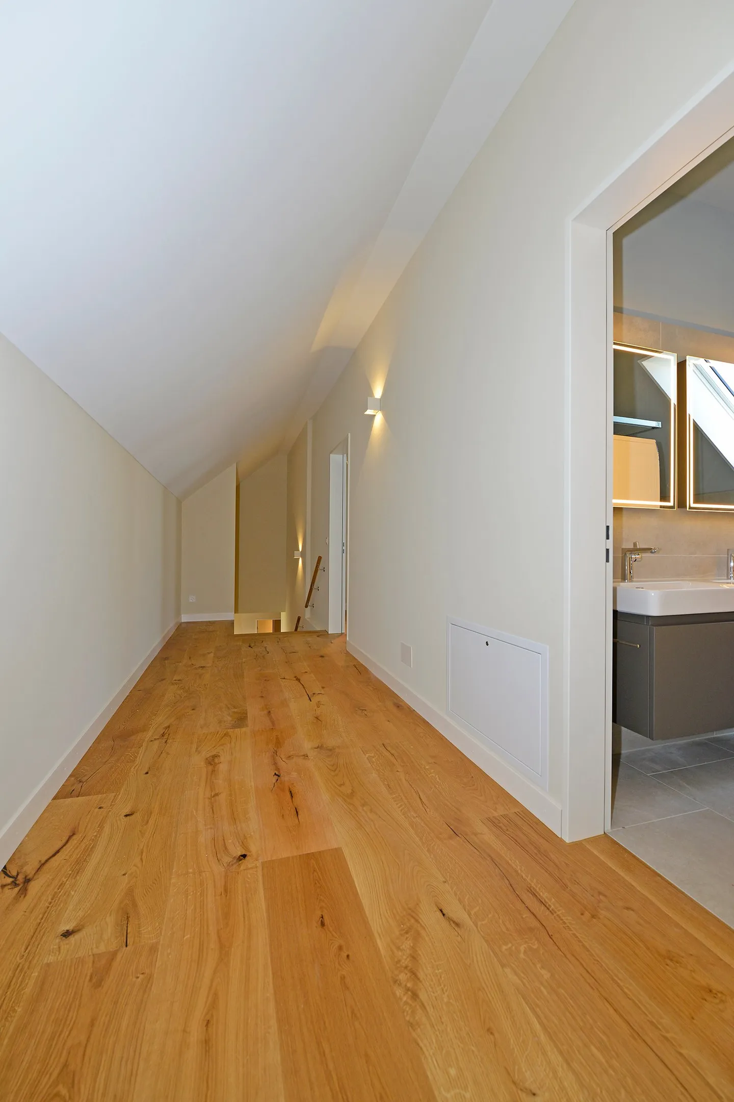 High-quality 3.5 room maisonette apartment (100m²+) in Bassersdorf - Photo 12 of 13