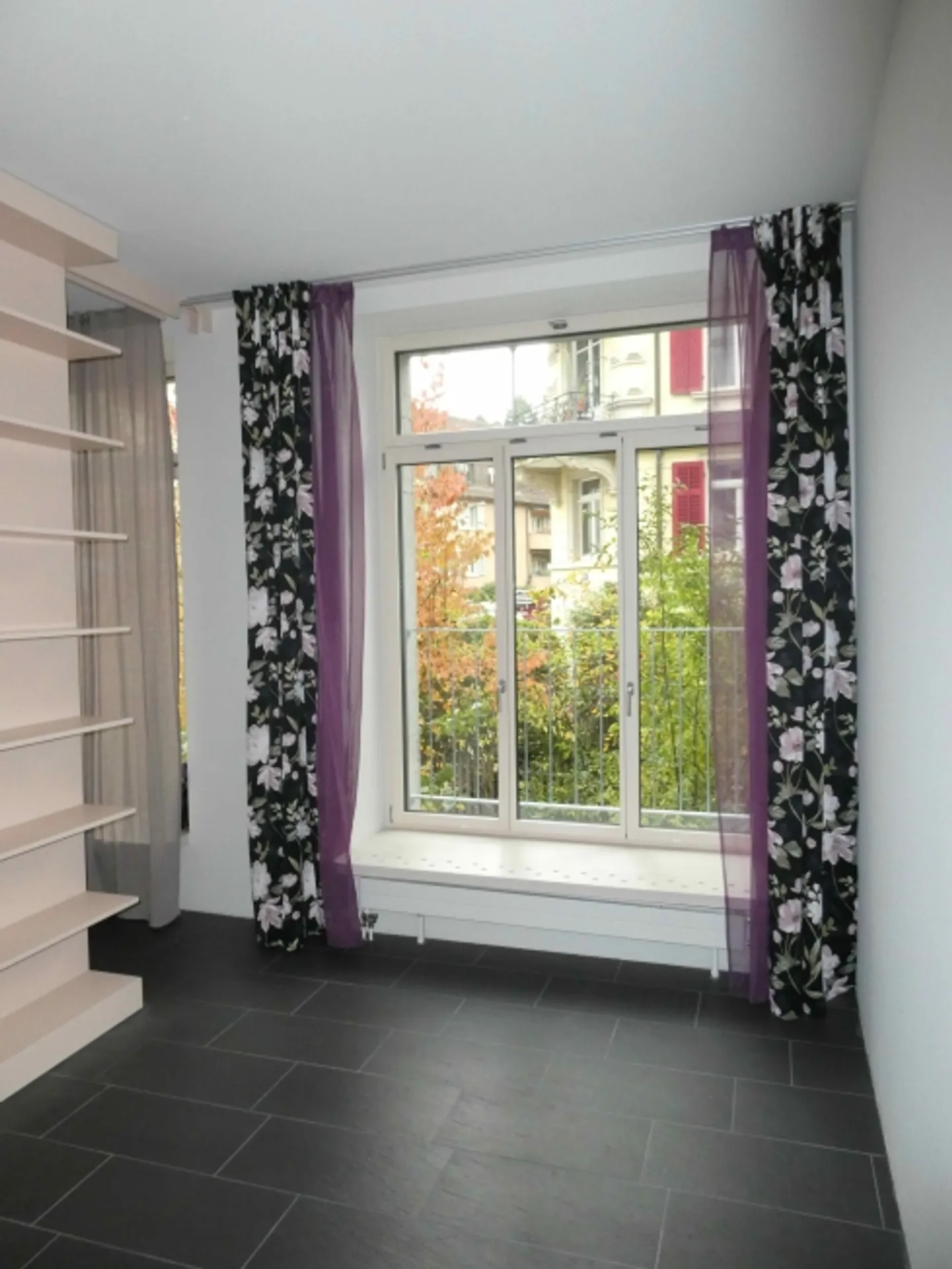 Bijou au milieu de l'étroitesse avec un coin salon vert et confortable - Photo 6 sur 13