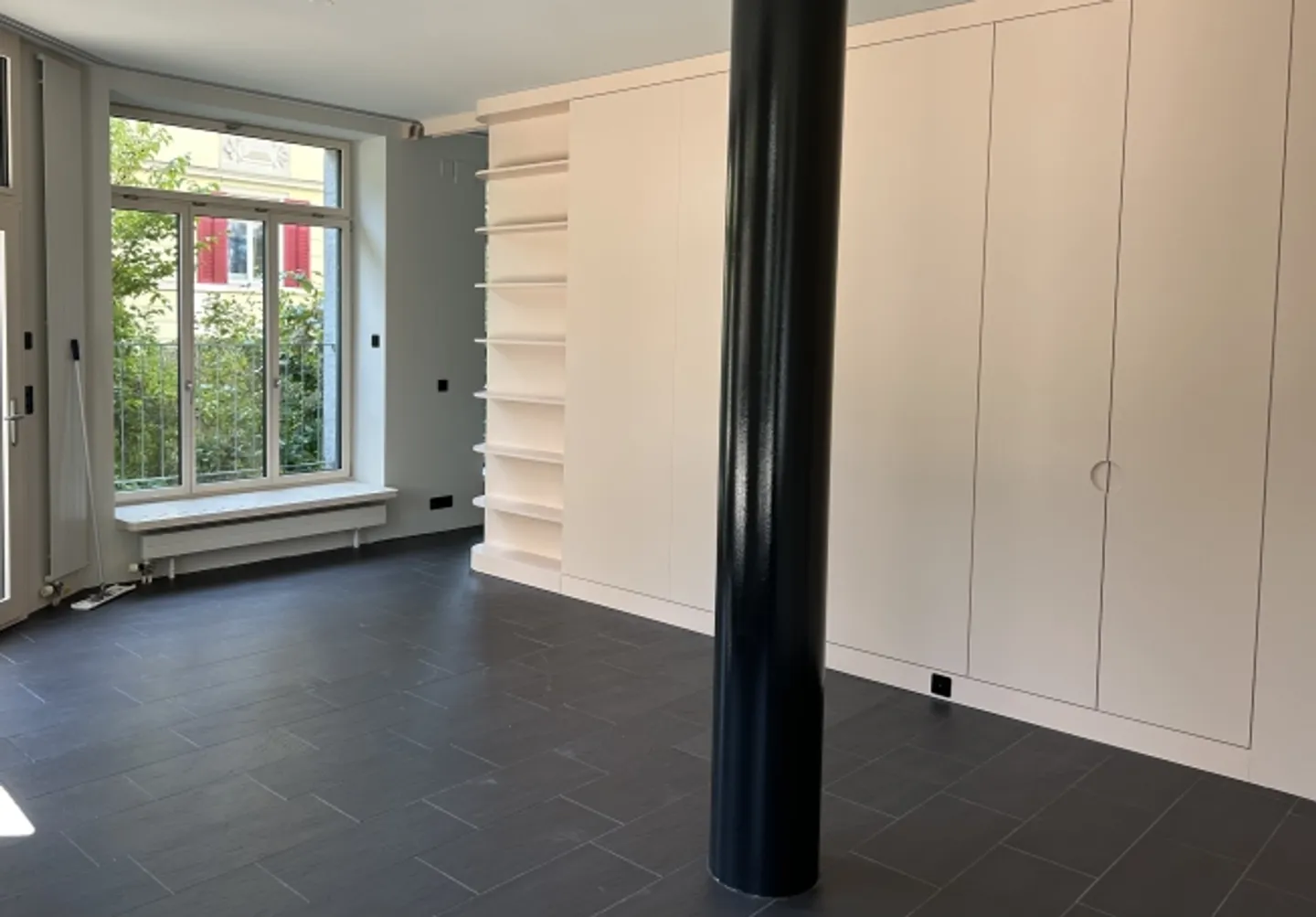 Bijou au milieu de l'étroitesse avec un coin salon vert et confortable - Photo 5 sur 13