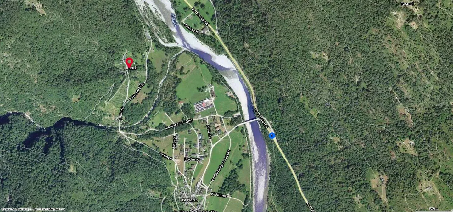 Rustique de 3 pièces à rénover avec grand terrain de prairie et de forêt - Photo 13 sur 14