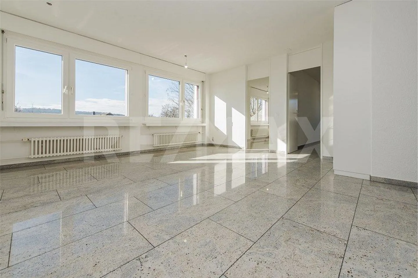 APPARTAMENTO DUPLEX SOLEGGIATO DA 5 A 6 LOCALI CON TERRAZZA DI 56 M² - Foto 9 di 12