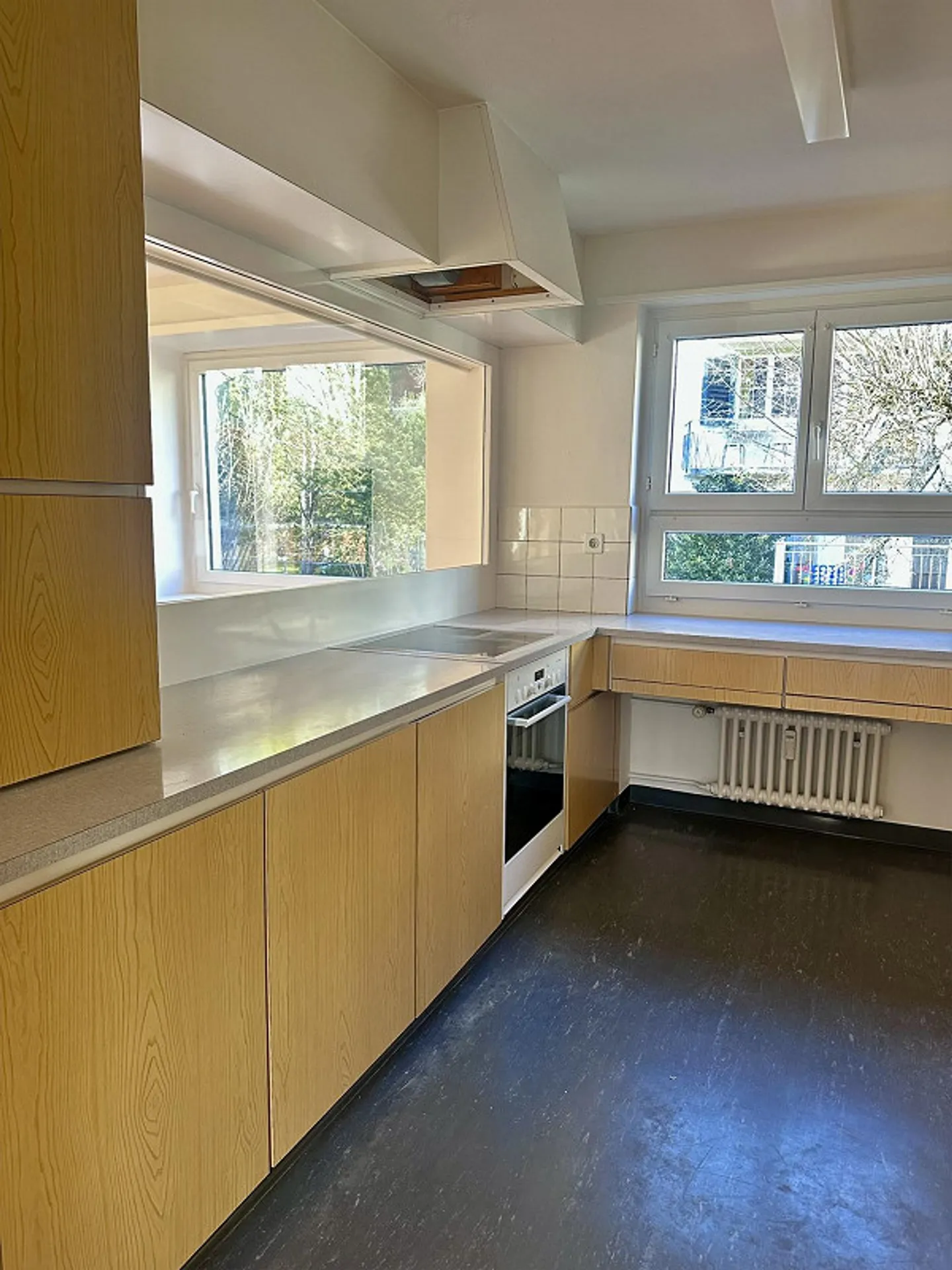 Appartement lumineux de 4,5 pièces dans un emplacement central à Saint-Gall - Photo 9 sur 12