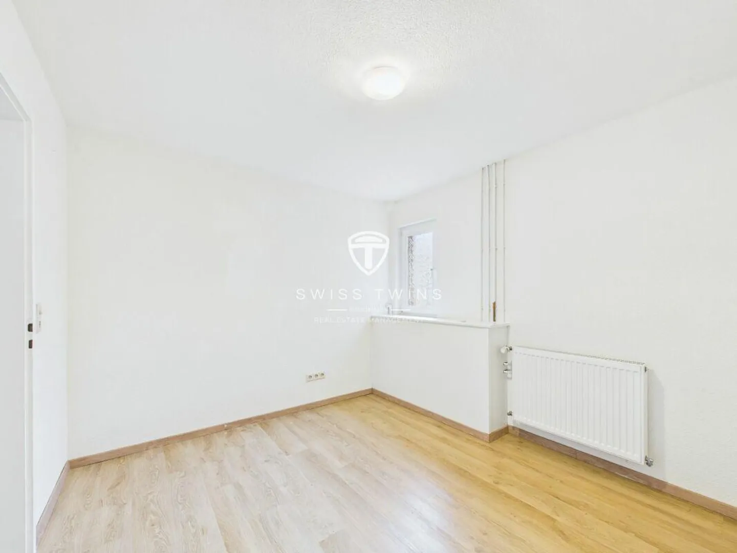 Exclusive semi-detached house with high-quality furnishings - Photo 5 of 28