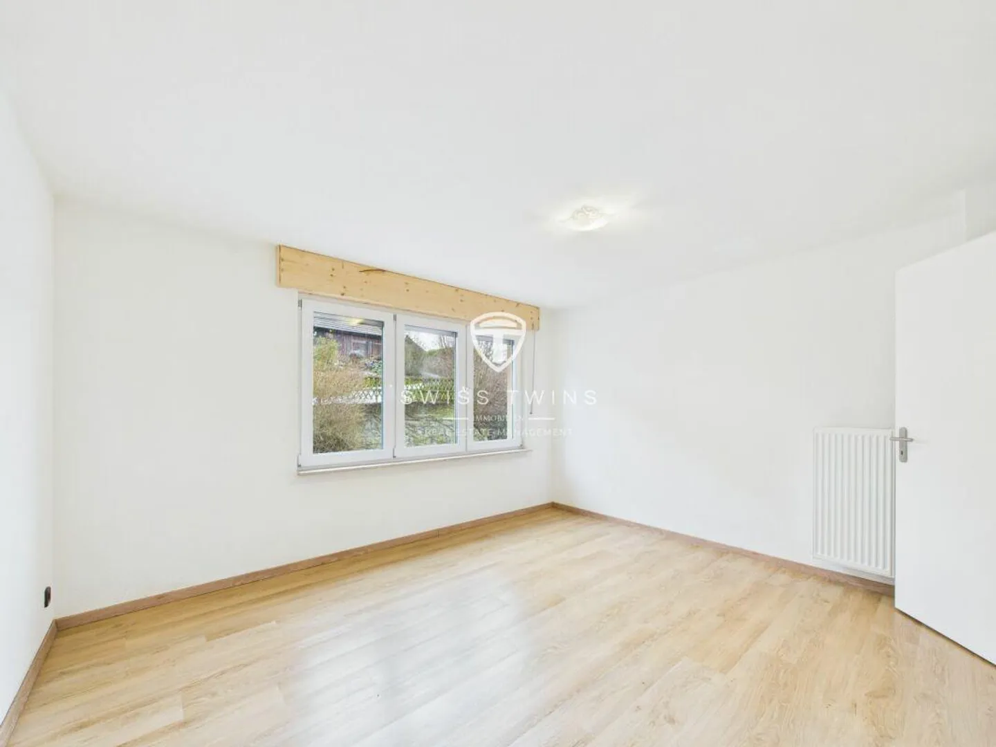 Exclusive semi-detached house with high-quality furnishings - Photo 6 of 28