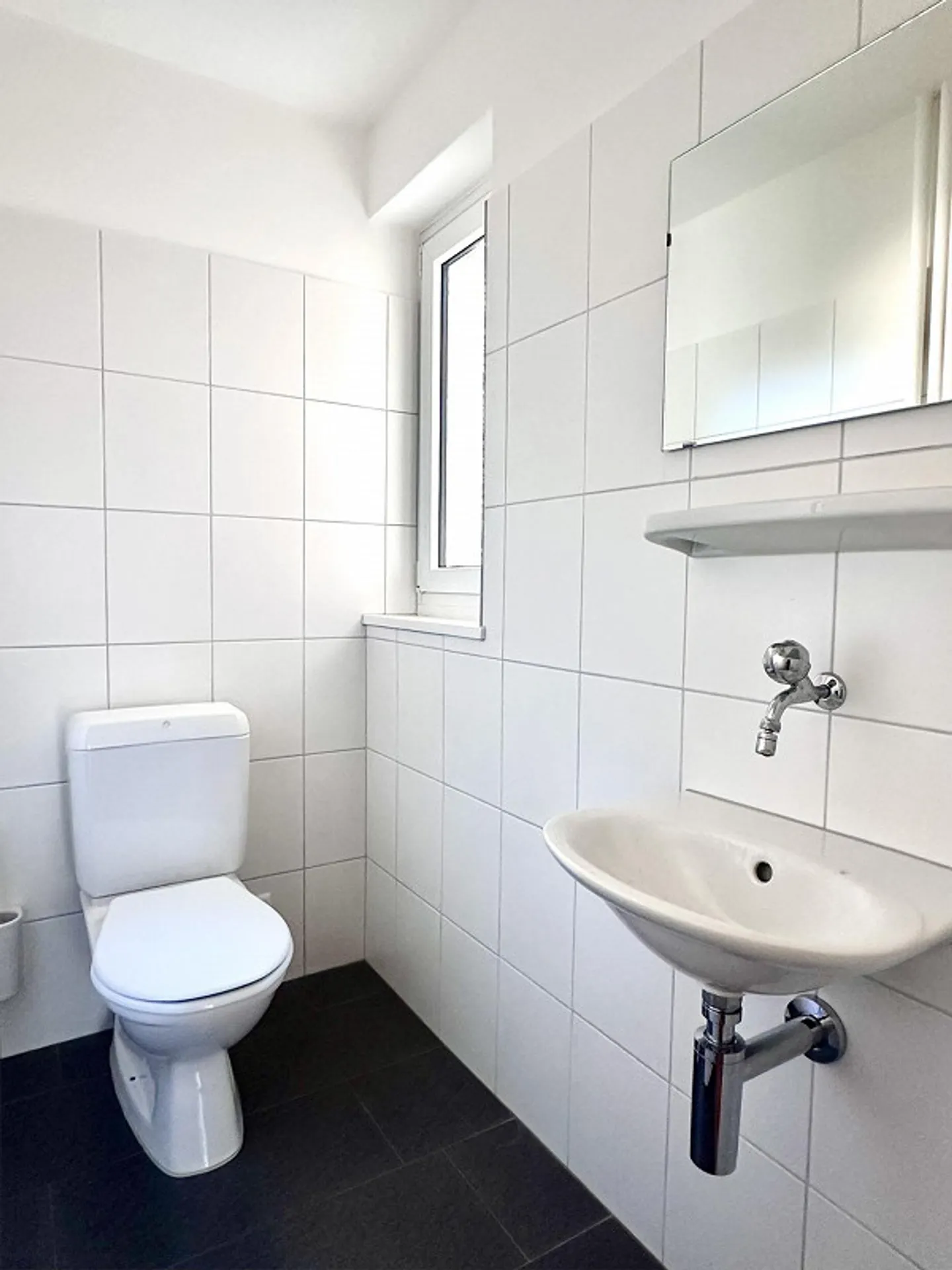 Appartement lumineux de 4,5 pièces dans un emplacement central à Saint-Gall - Photo 8 sur 12